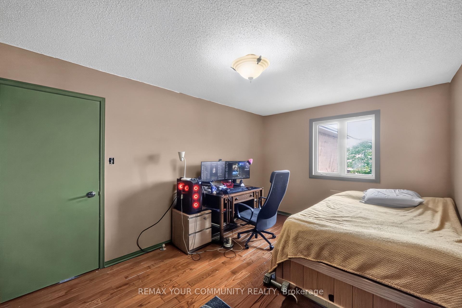 Photo 17 of 79 Westhampton Drive, Vaughan, Brownridge — HOMEH