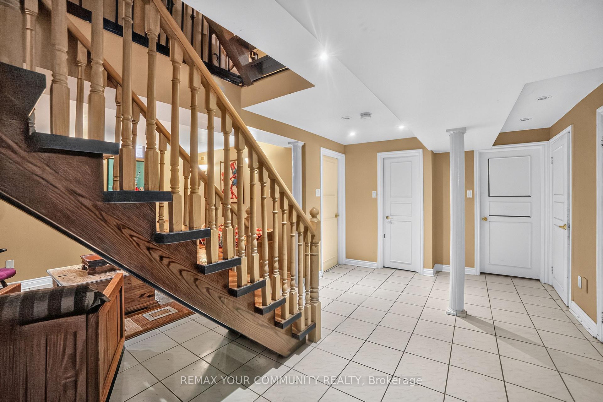 Photo 20 of 79 Westhampton Drive, Vaughan, Brownridge — HOMEH