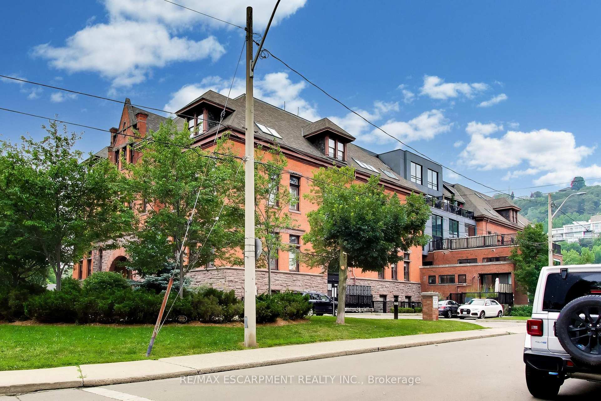 Photo 2 of Unit 7, 200 Stinson Street, Hamilton, Stinson — HOMEH