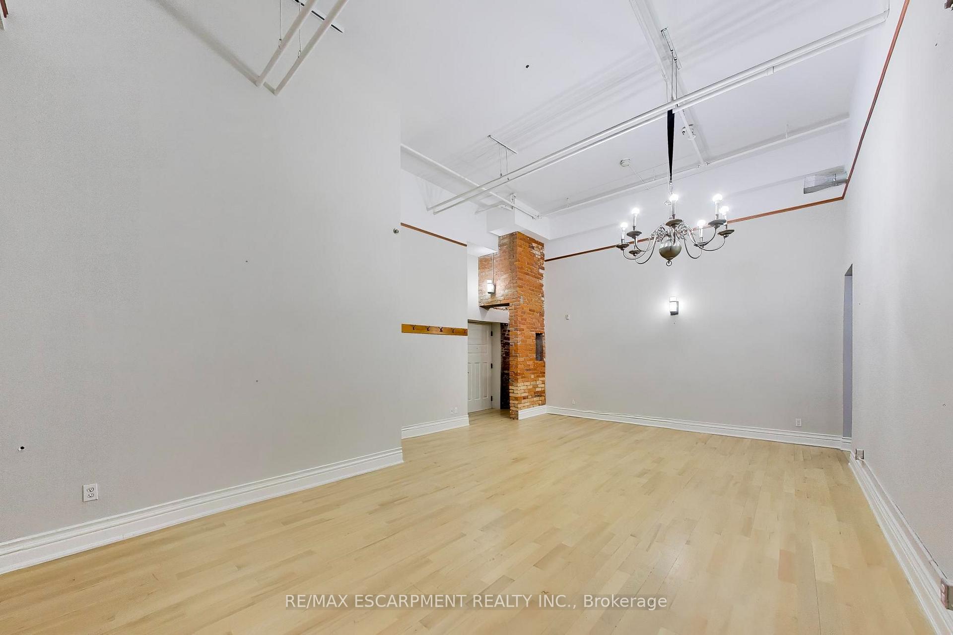 Photo 8 of Unit 7, 200 Stinson Street, Hamilton, Stinson — HOMEH