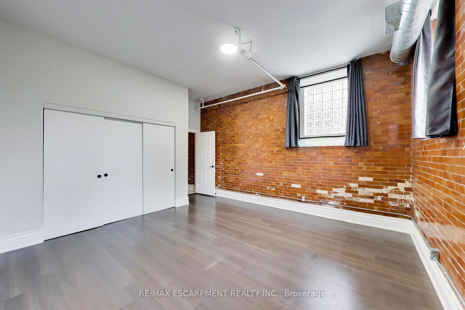 Photo 19 of Unit 7, 200 Stinson Street, Hamilton, Stinson — HOMEH