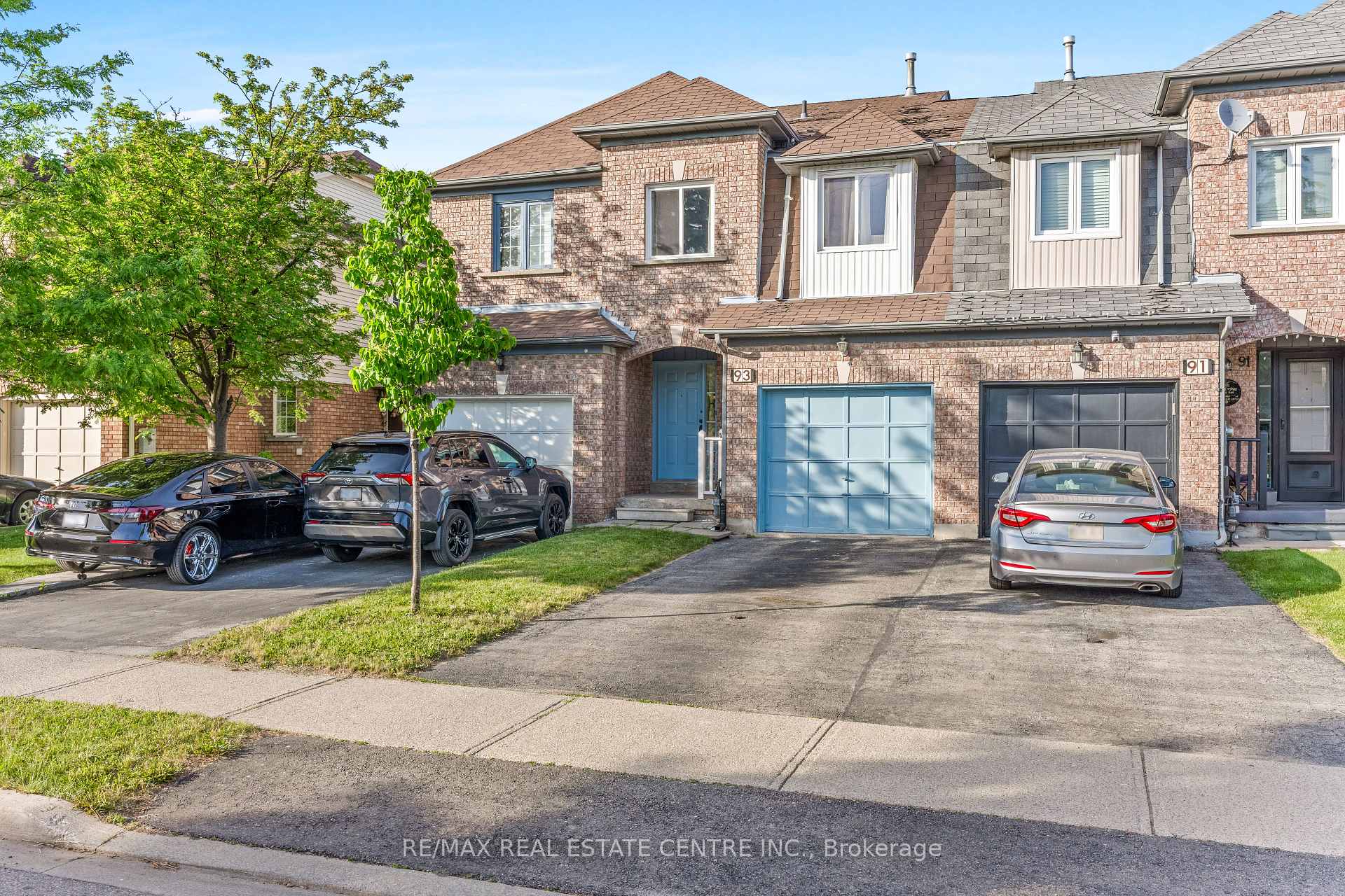 Photo 1 of 93 Ural Circle, Brampton, Sandringham-Wellington — HOMEH