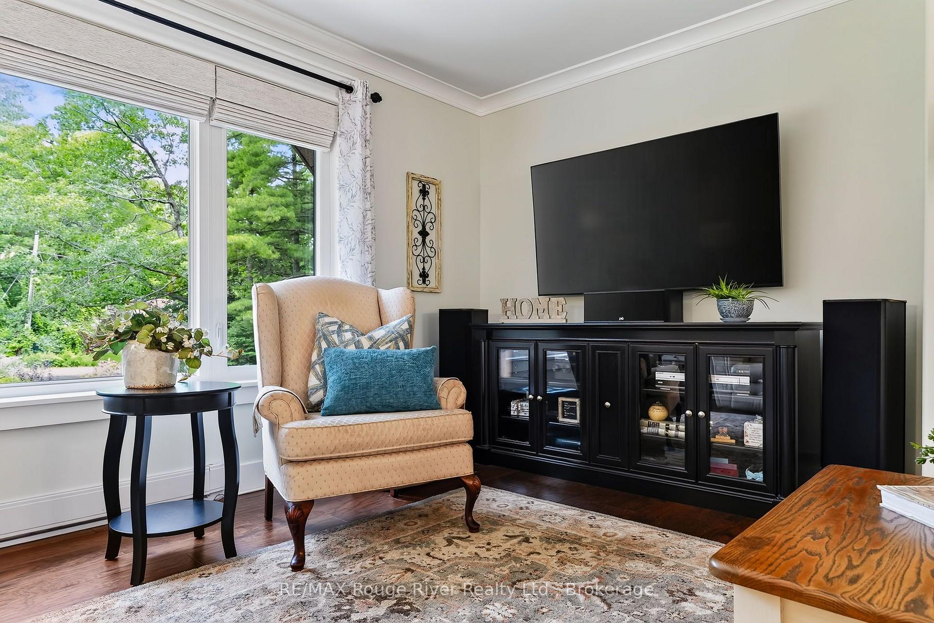Photo 14 of 221 Colonial Drive, Quinte West, Murray Ward — HOMEH
