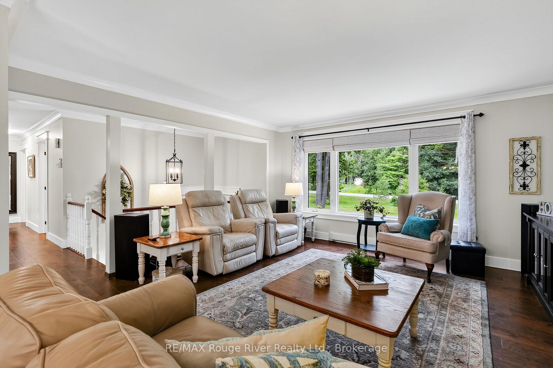 Photo 17 of 221 Colonial Drive, Quinte West, Murray Ward — HOMEH