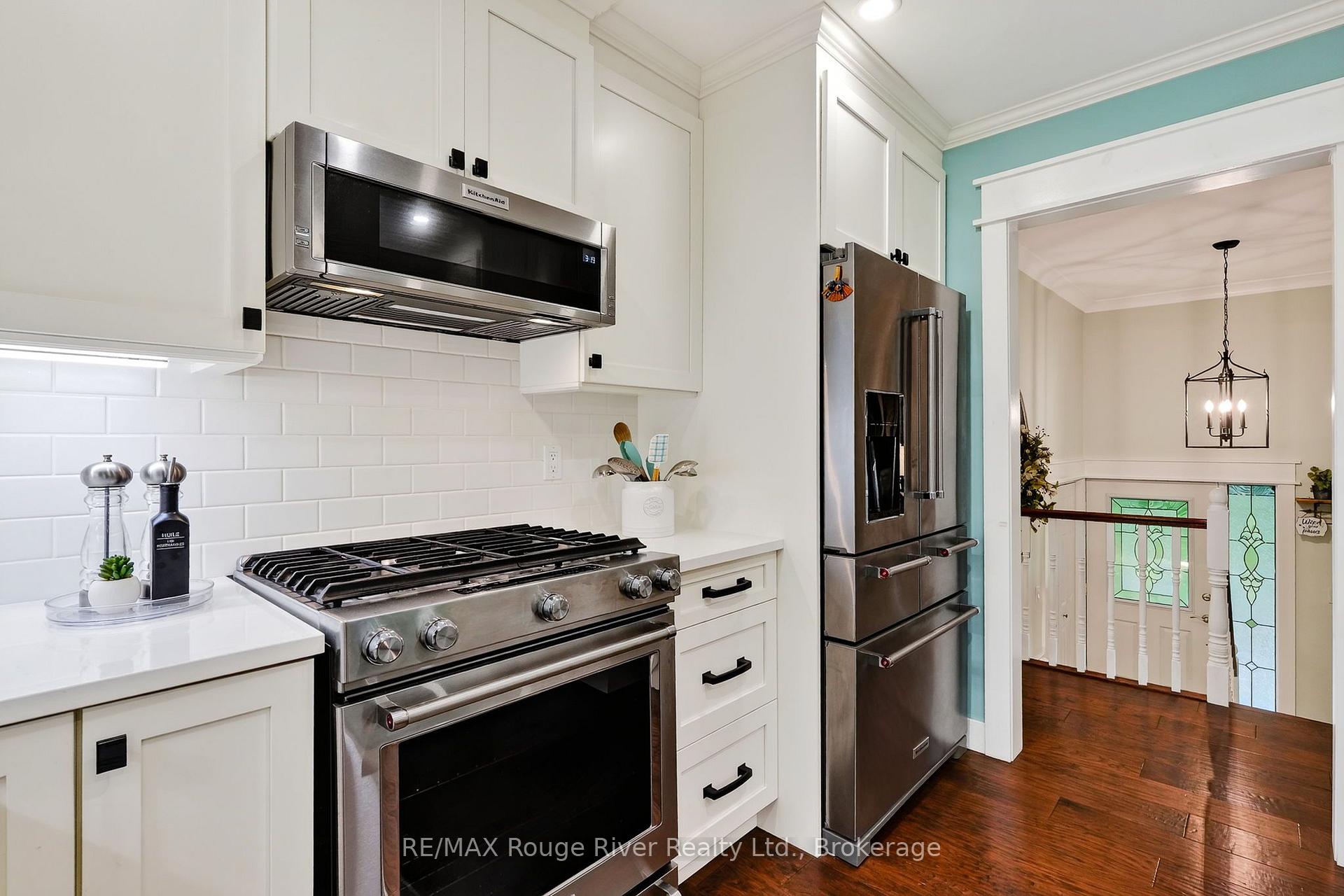 Photo 26 of 221 Colonial Drive, Quinte West, Murray Ward — HOMEH