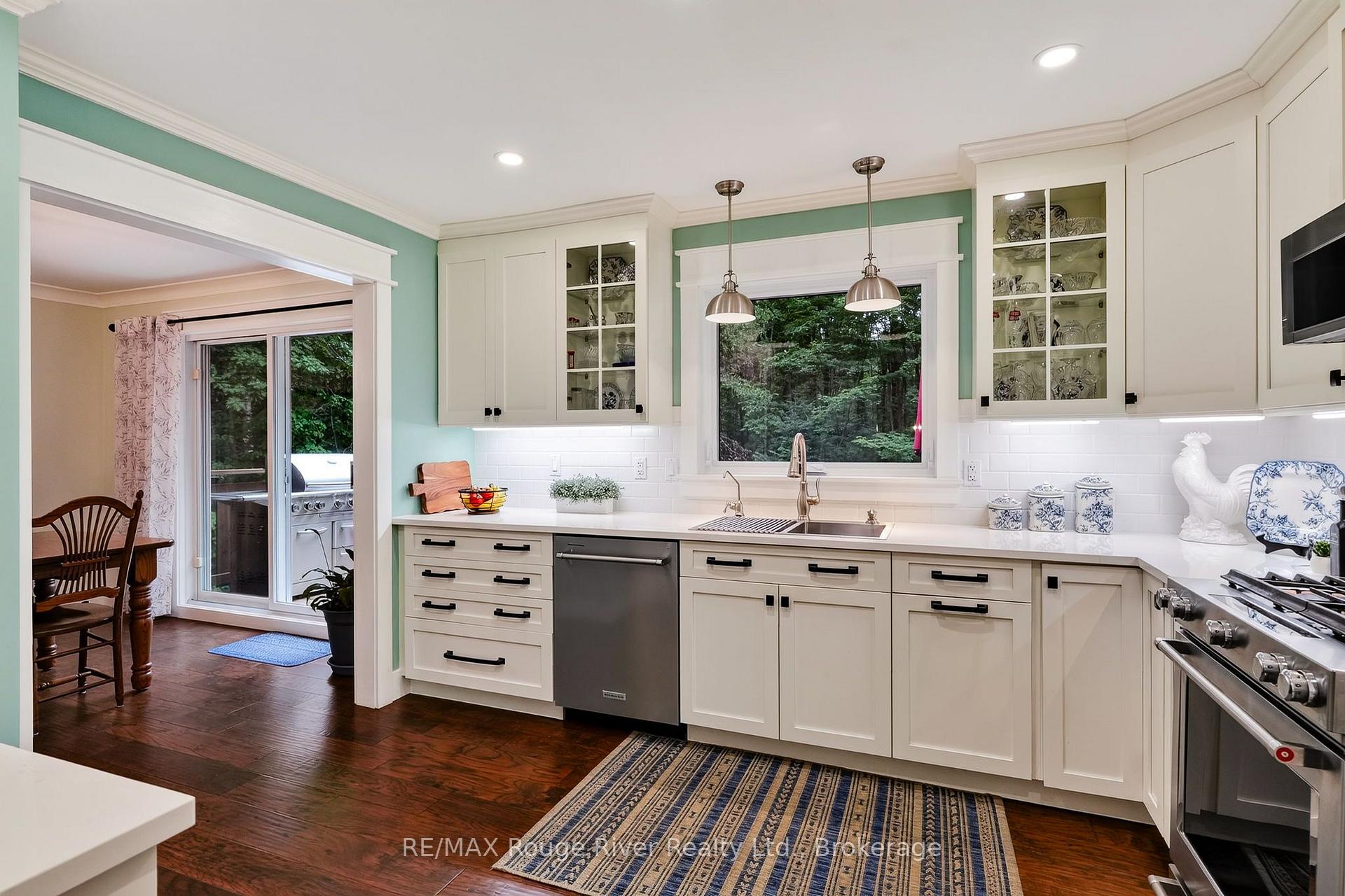 Photo 28 of 221 Colonial Drive, Quinte West, Murray Ward — HOMEH