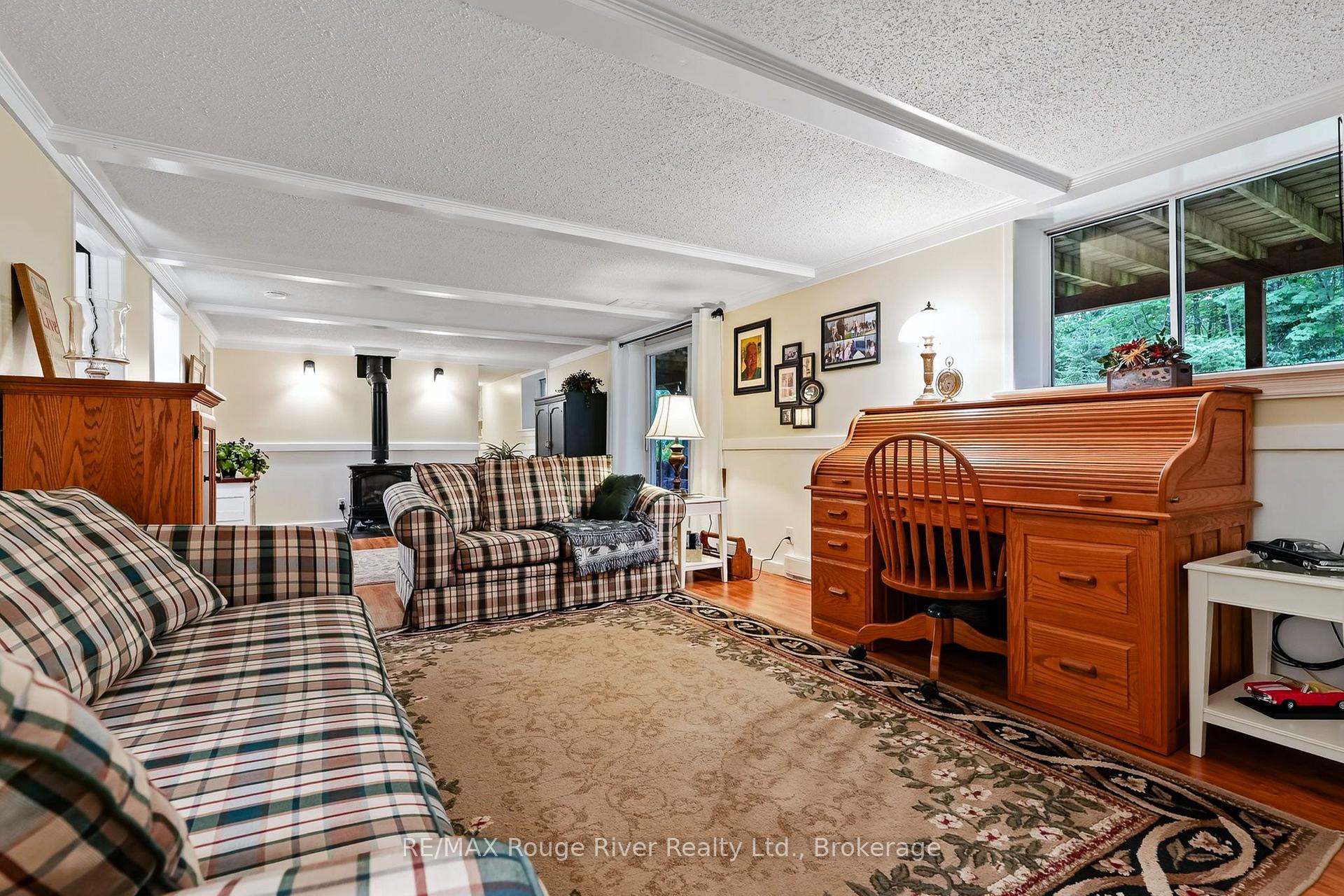 Photo 39 of 221 Colonial Drive, Quinte West, Murray Ward — HOMEH