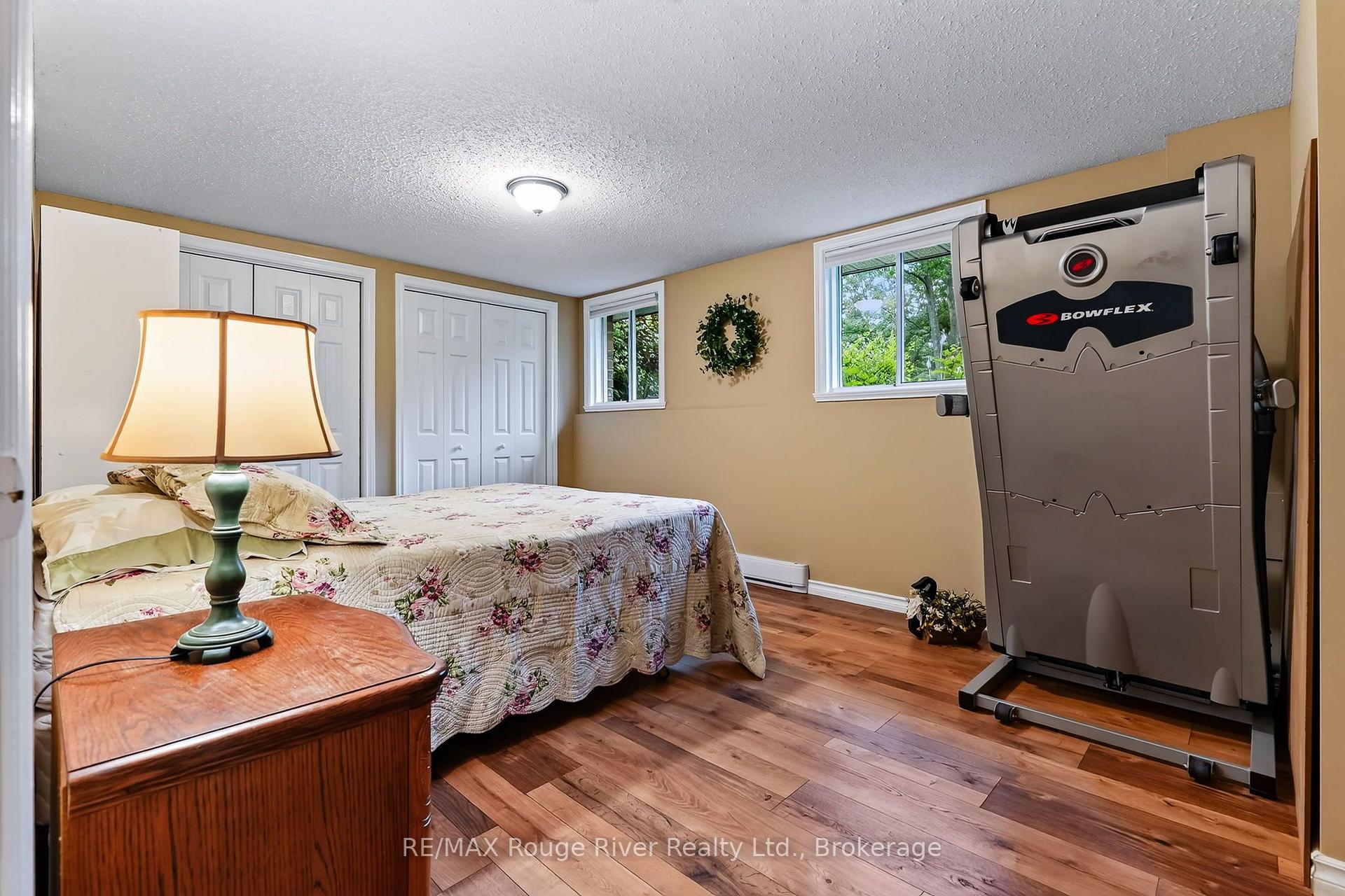 Photo 45 of 221 Colonial Drive, Quinte West, Murray Ward — HOMEH