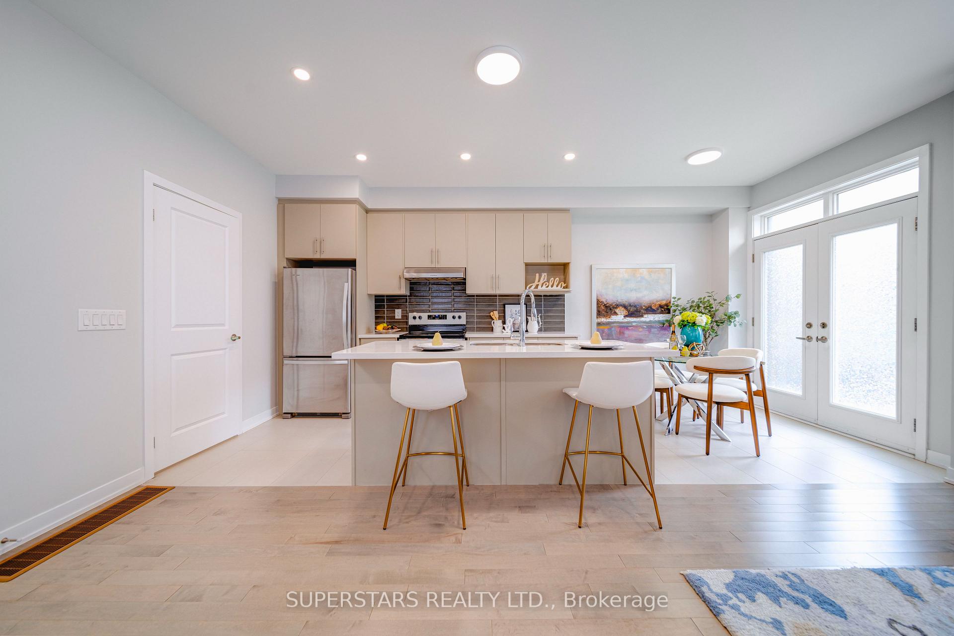 Photo 7 of 31 Harvey Bunker Crescent, Markham, Angus Glen — HOMEH