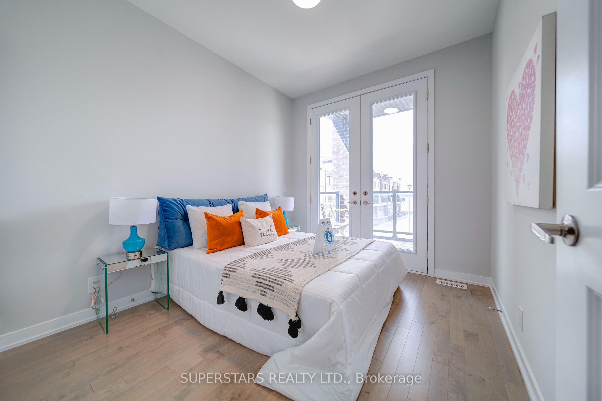 Photo 21 of 31 Harvey Bunker Crescent, Markham, Angus Glen — HOMEH