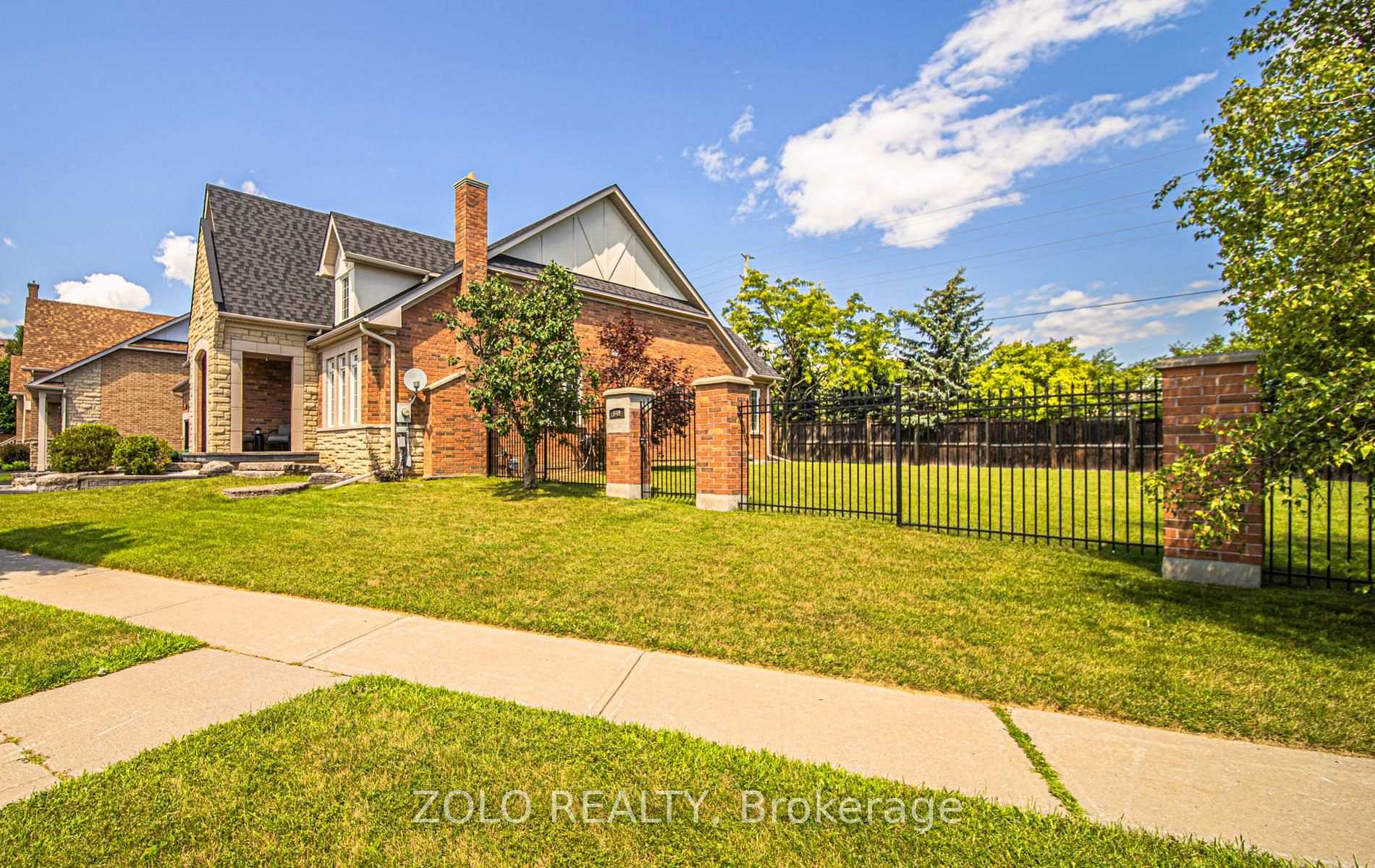 Photo 5 of 849 Hanmore Street, Oshawa, Pinecrest — HOMEH