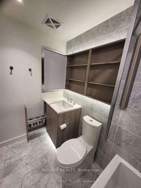 Photo 6 of Unit 605, 95 McMahon Drive, North York, Bayview Village — HOMEH
