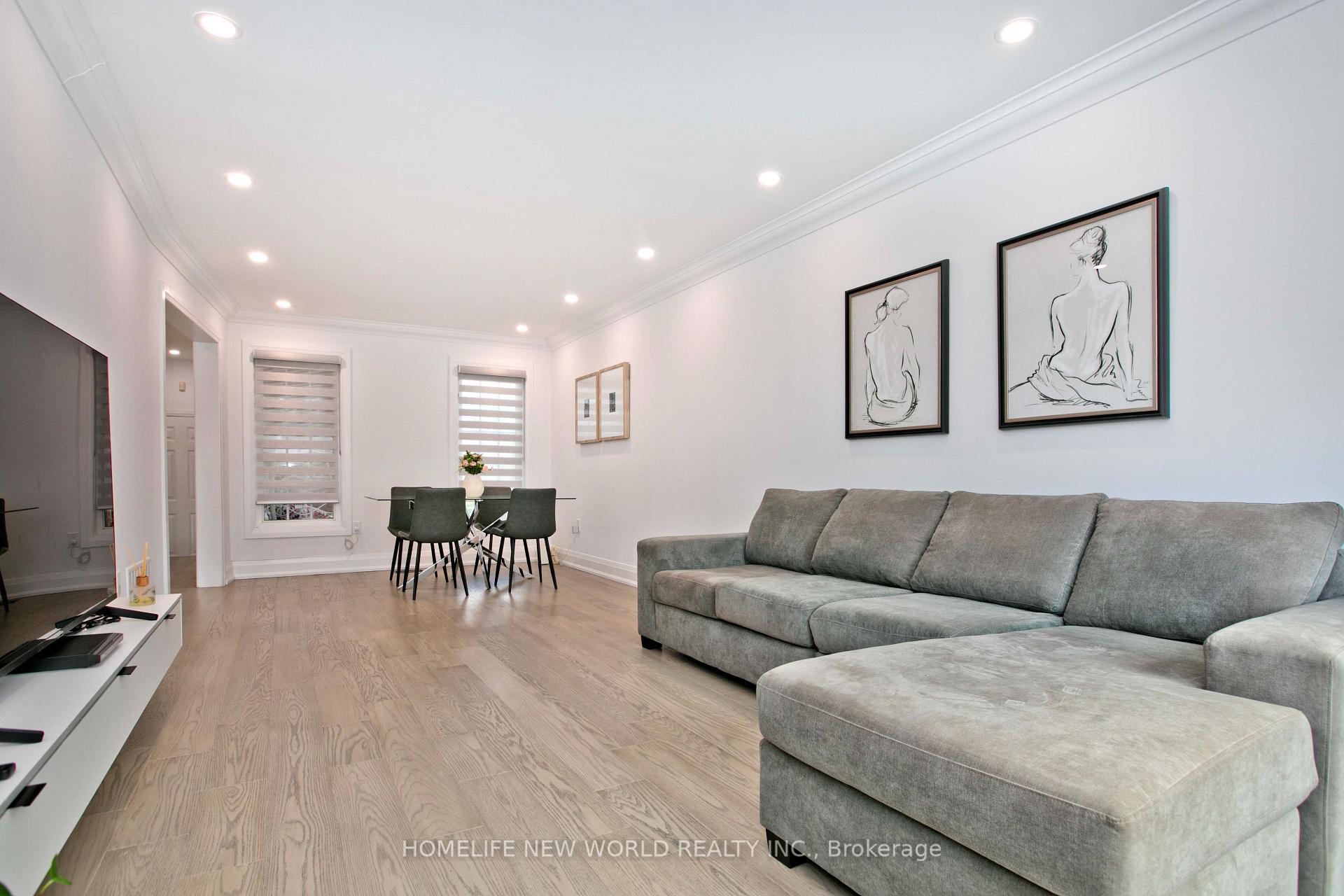 Photo 7 of 110 Cairncross Crescent, Markham, Milliken Mills East — HOMEH