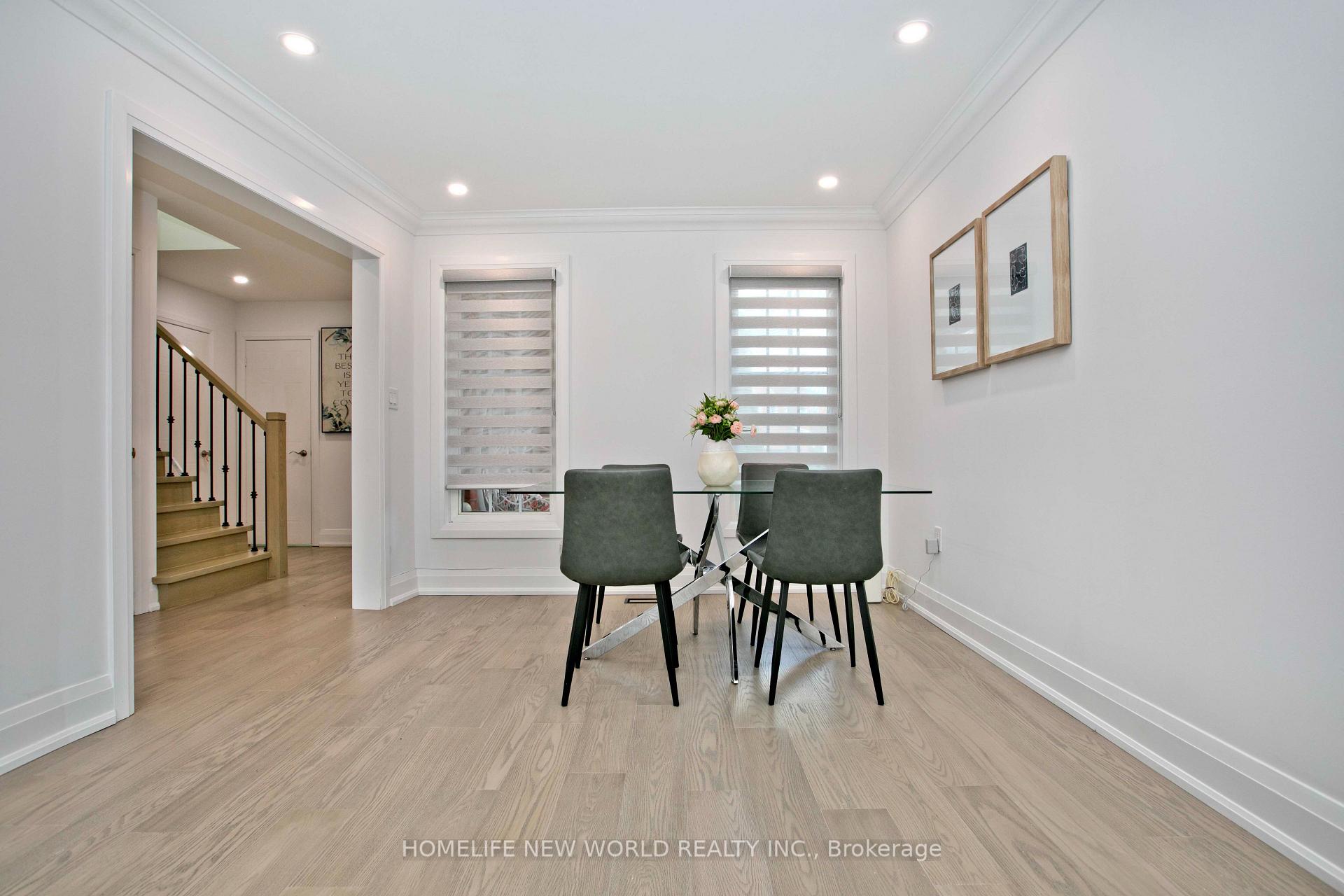 Photo 8 of 110 Cairncross Crescent, Markham, Milliken Mills East — HOMEH