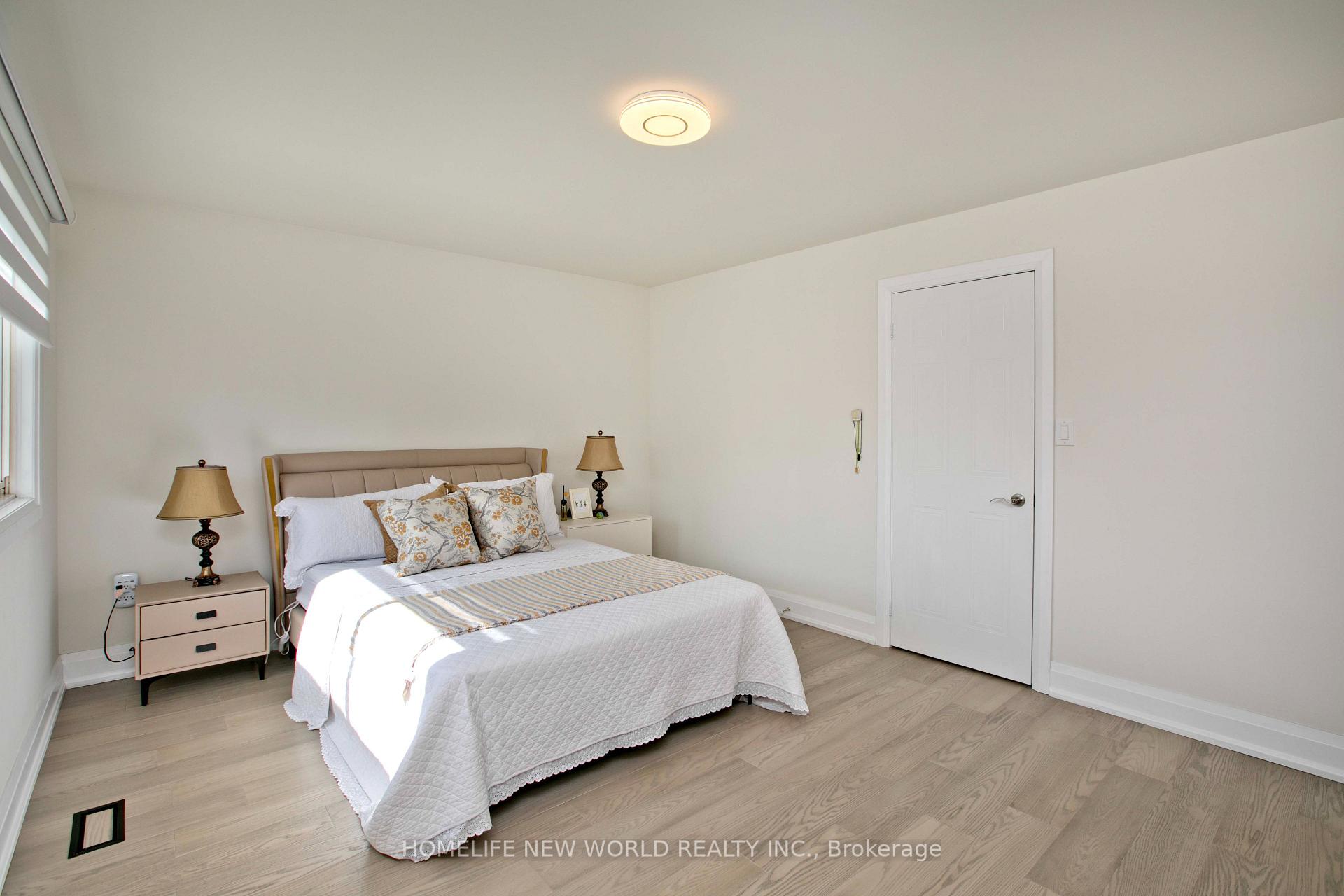 Photo 22 of 110 Cairncross Crescent, Markham, Milliken Mills East — HOMEH