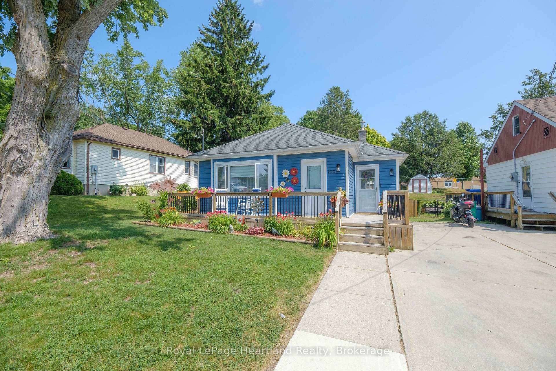 Photo of 109 Carling Terrace
