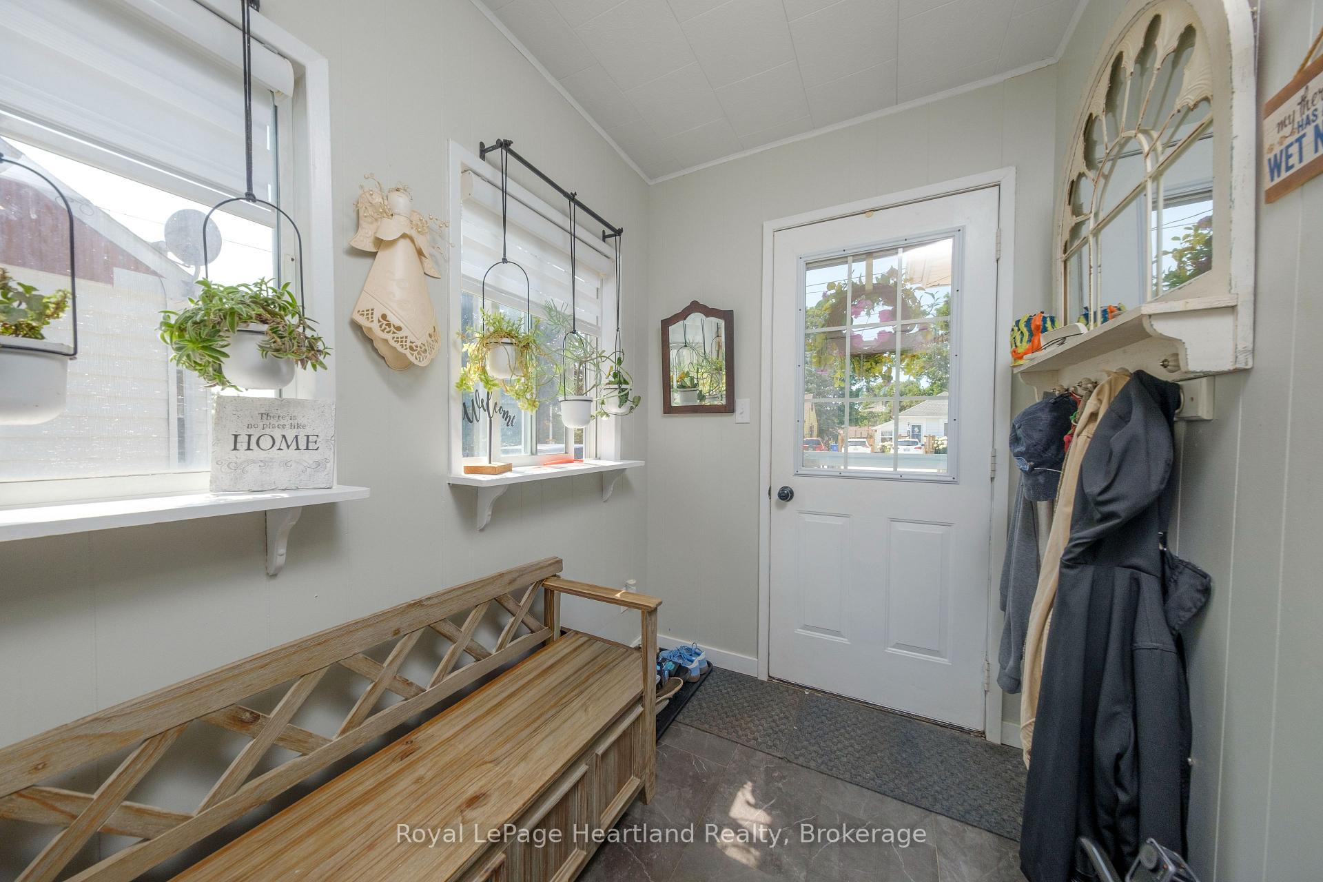 Photo 4 of 109 Carling Terrace, North Huron, Wingham — HOMEH