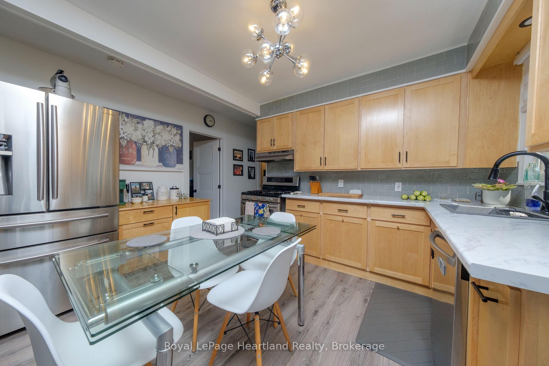 Photo 6 of 109 Carling Terrace, North Huron, Wingham — HOMEH