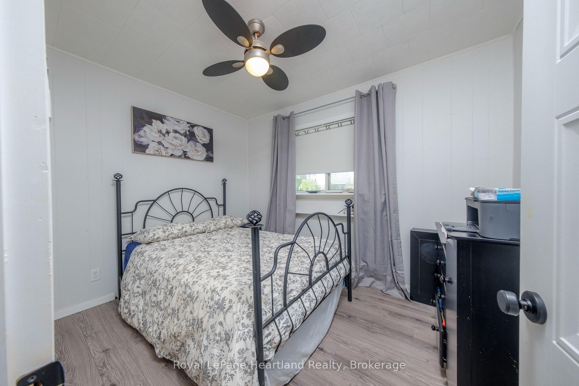 Photo 10 of 109 Carling Terrace, North Huron, Wingham — HOMEH