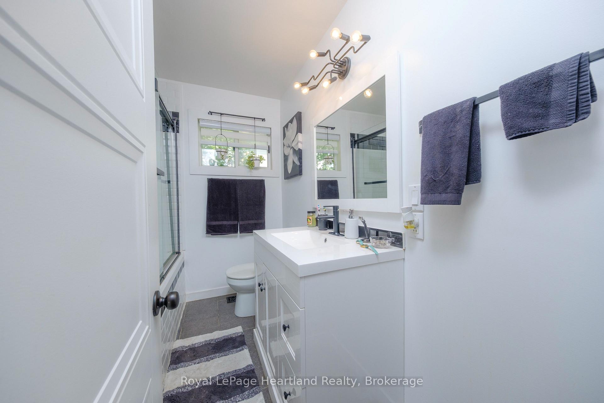 Photo 11 of 109 Carling Terrace, North Huron, Wingham — HOMEH