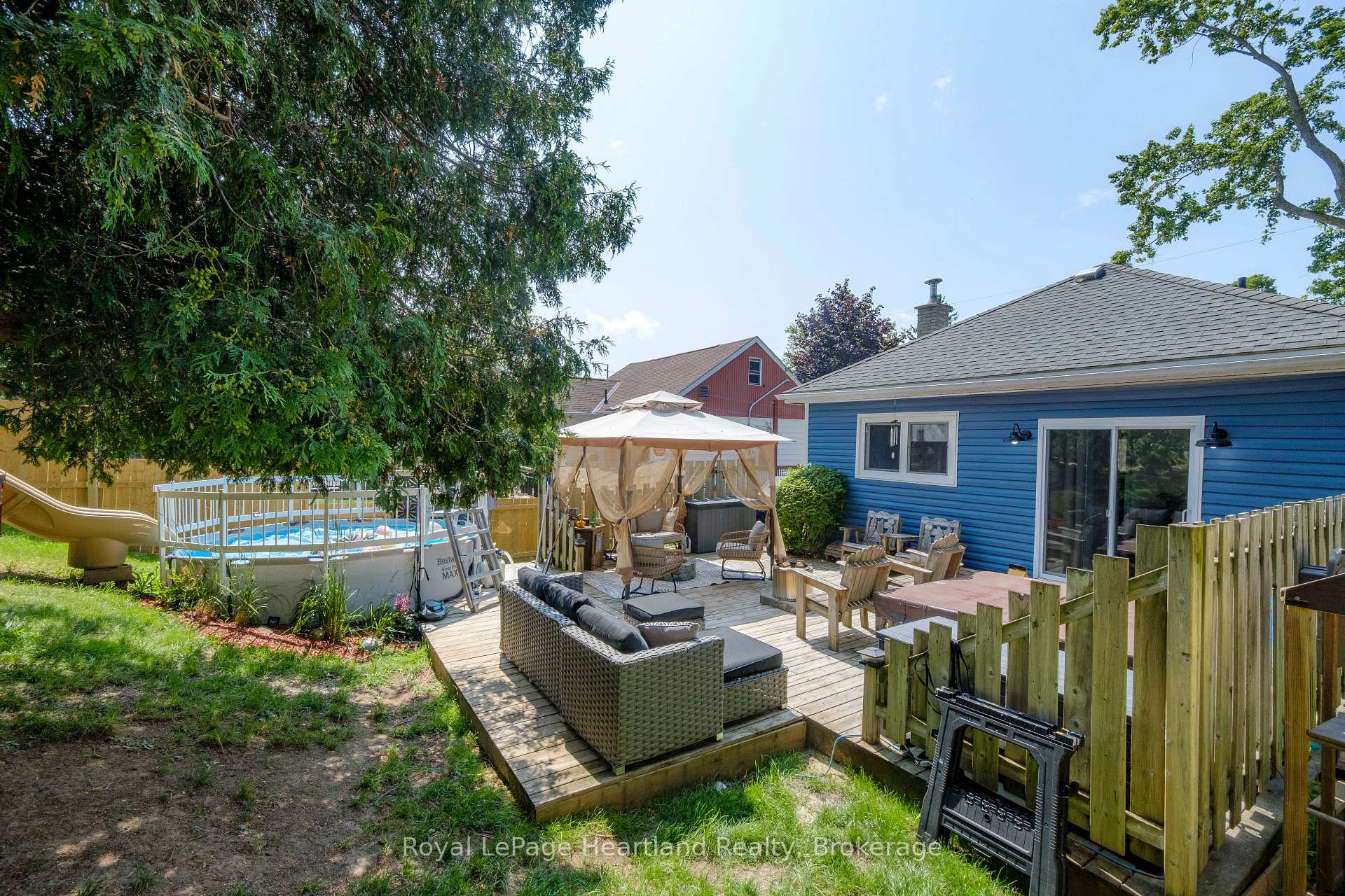 Photo 20 of 109 Carling Terrace, North Huron, Wingham — HOMEH