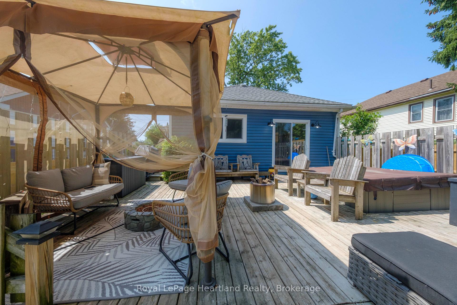 Photo 23 of 109 Carling Terrace, North Huron, Wingham — HOMEH