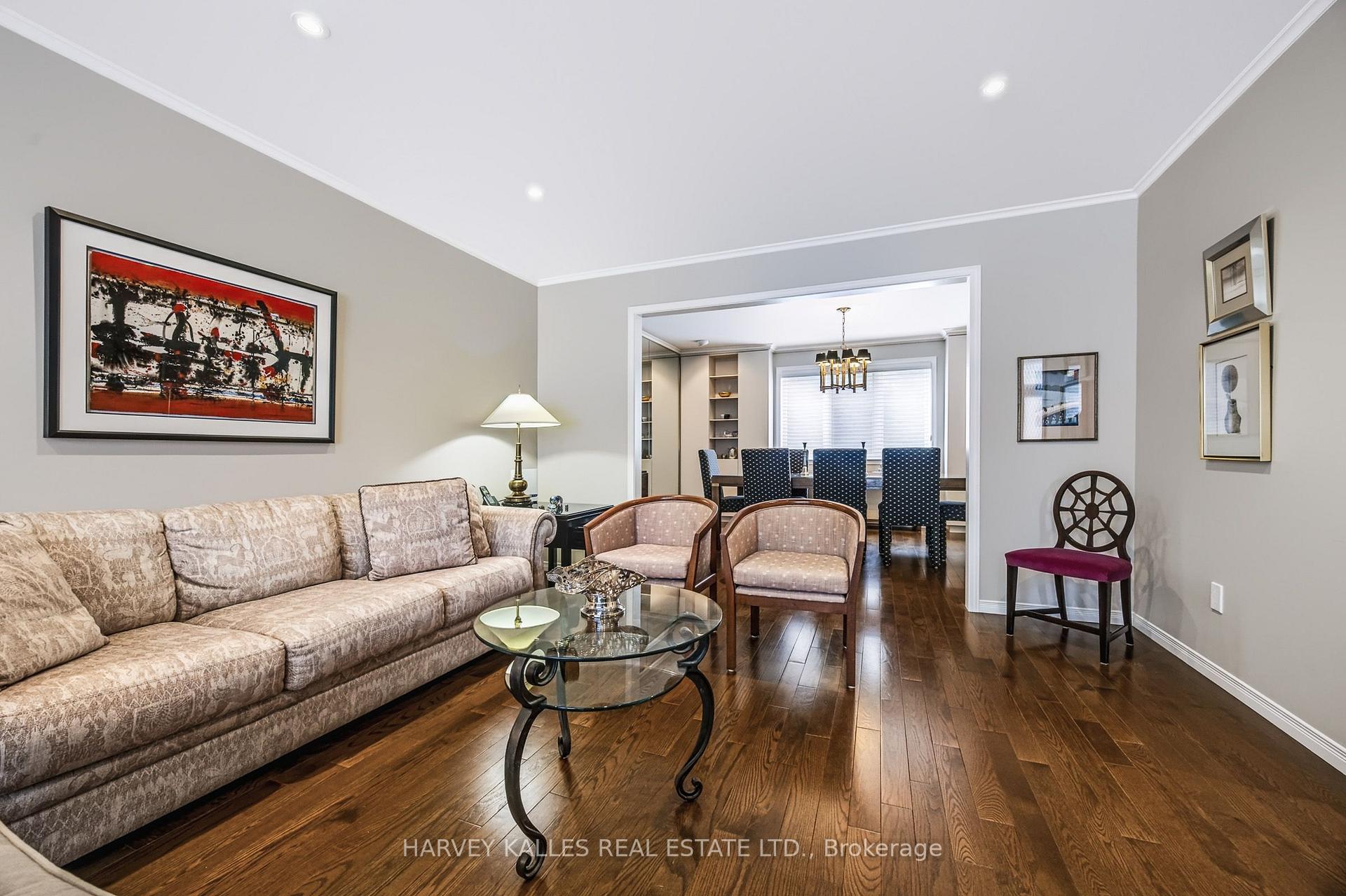 Photo 7 of 23 Pinnacle Road, North York, St. Andrew-Windfields — HOMEH