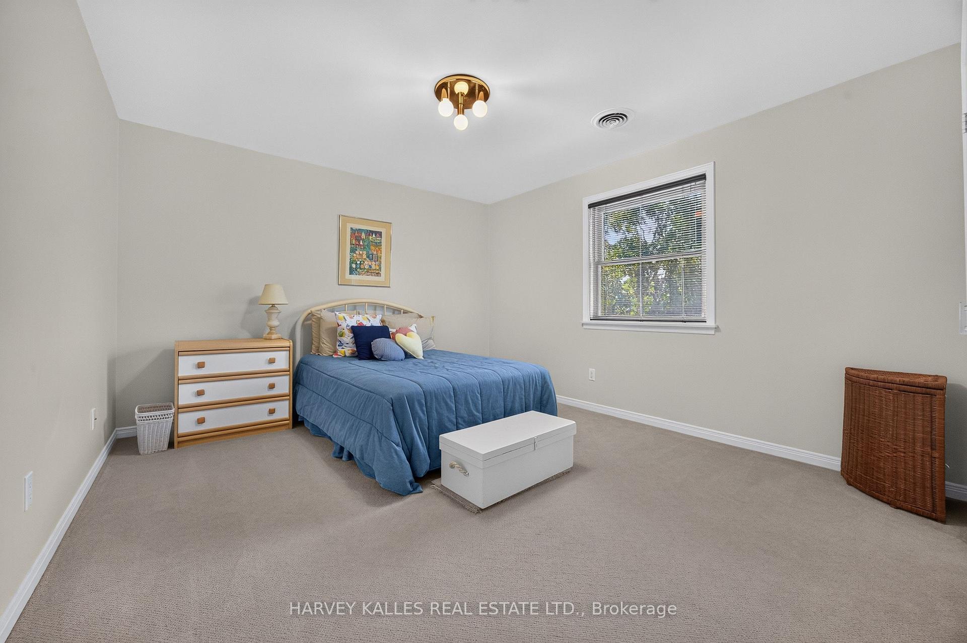 Photo 31 of 23 Pinnacle Road, North York, St. Andrew-Windfields — HOMEH
