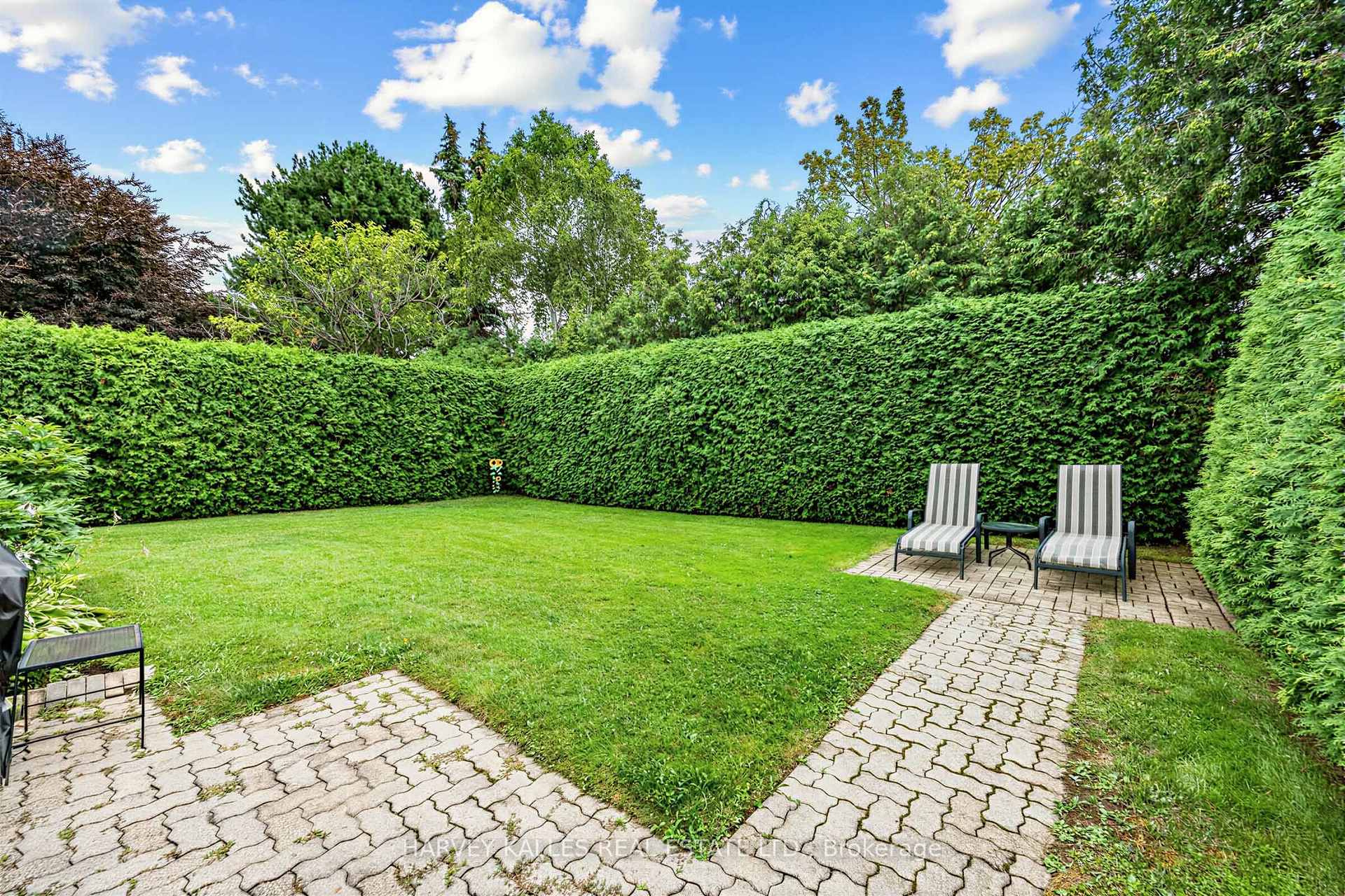 Photo 40 of 23 Pinnacle Road, North York, St. Andrew-Windfields — HOMEH