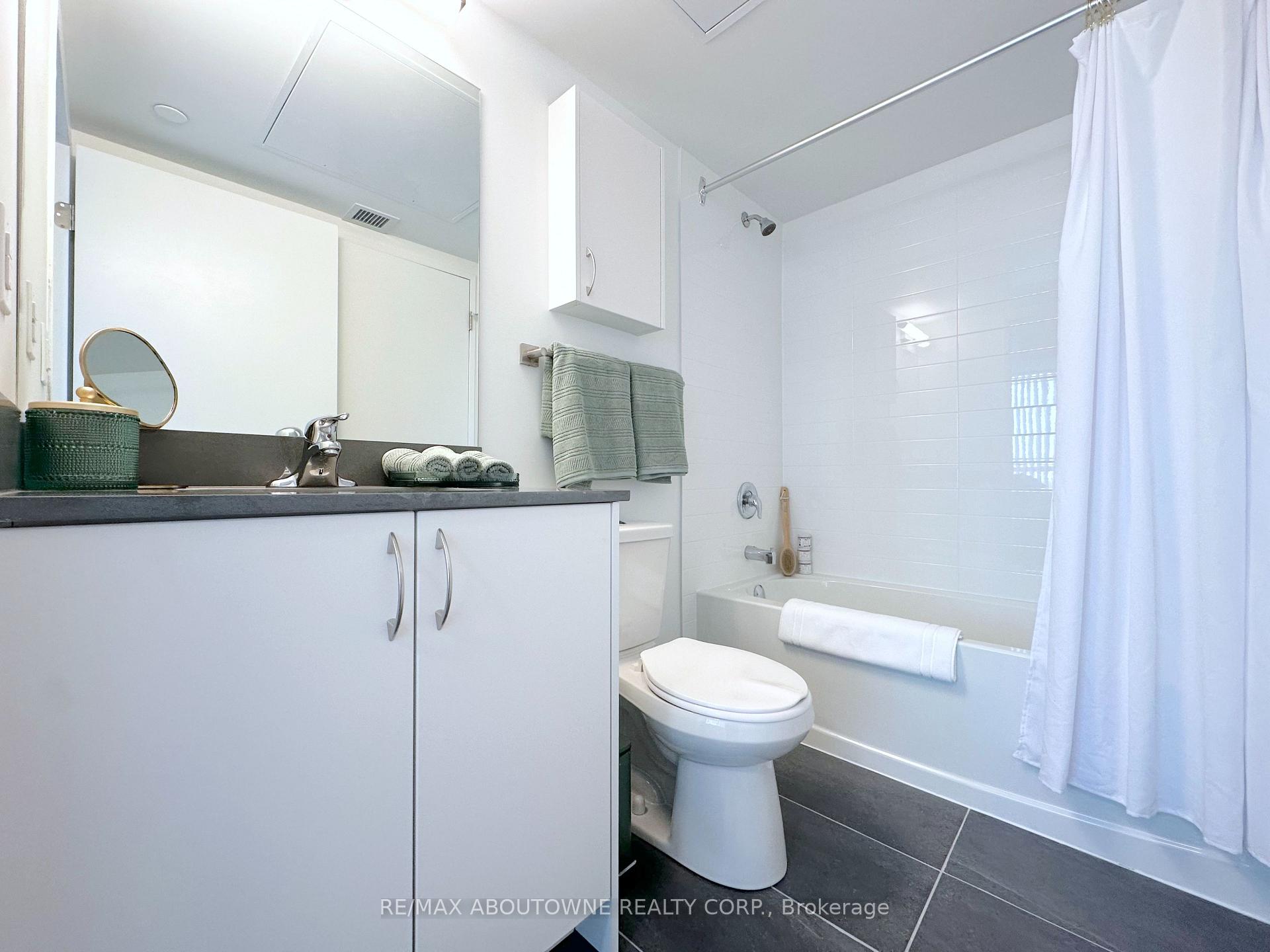Photo 8 of Unit 310, 375 South Street, London, East K — HOMEH