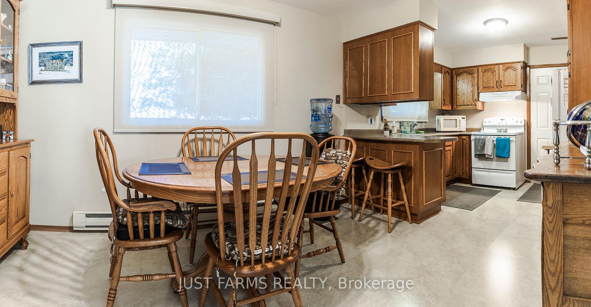 Photo 15 of 15072 Scott Line, Chatham-Kent, Highgate — HOMEH