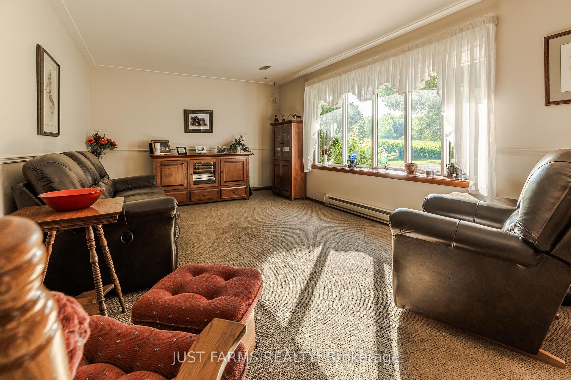 Photo 20 of 15072 Scott Line, Chatham-Kent, Highgate — HOMEH