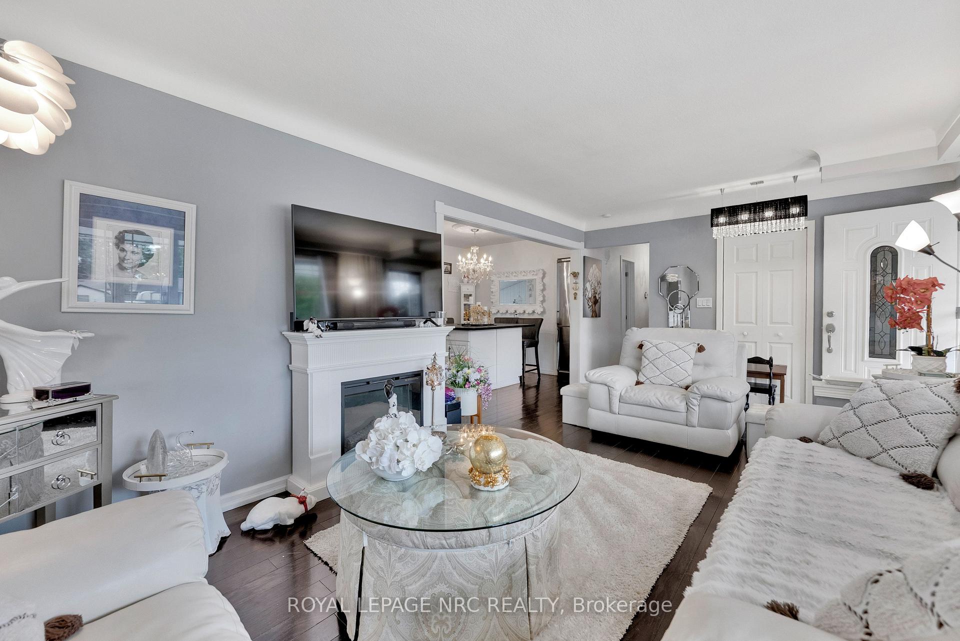 Photo 10 of 8415 Parkway Drive, Niagara Falls, Chippawa — HOMEH