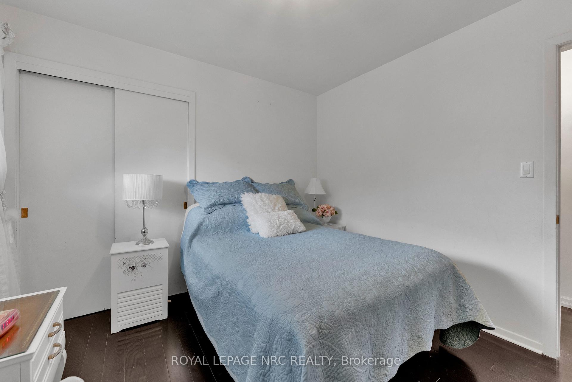 Photo 20 of 8415 Parkway Drive, Niagara Falls, Chippawa — HOMEH