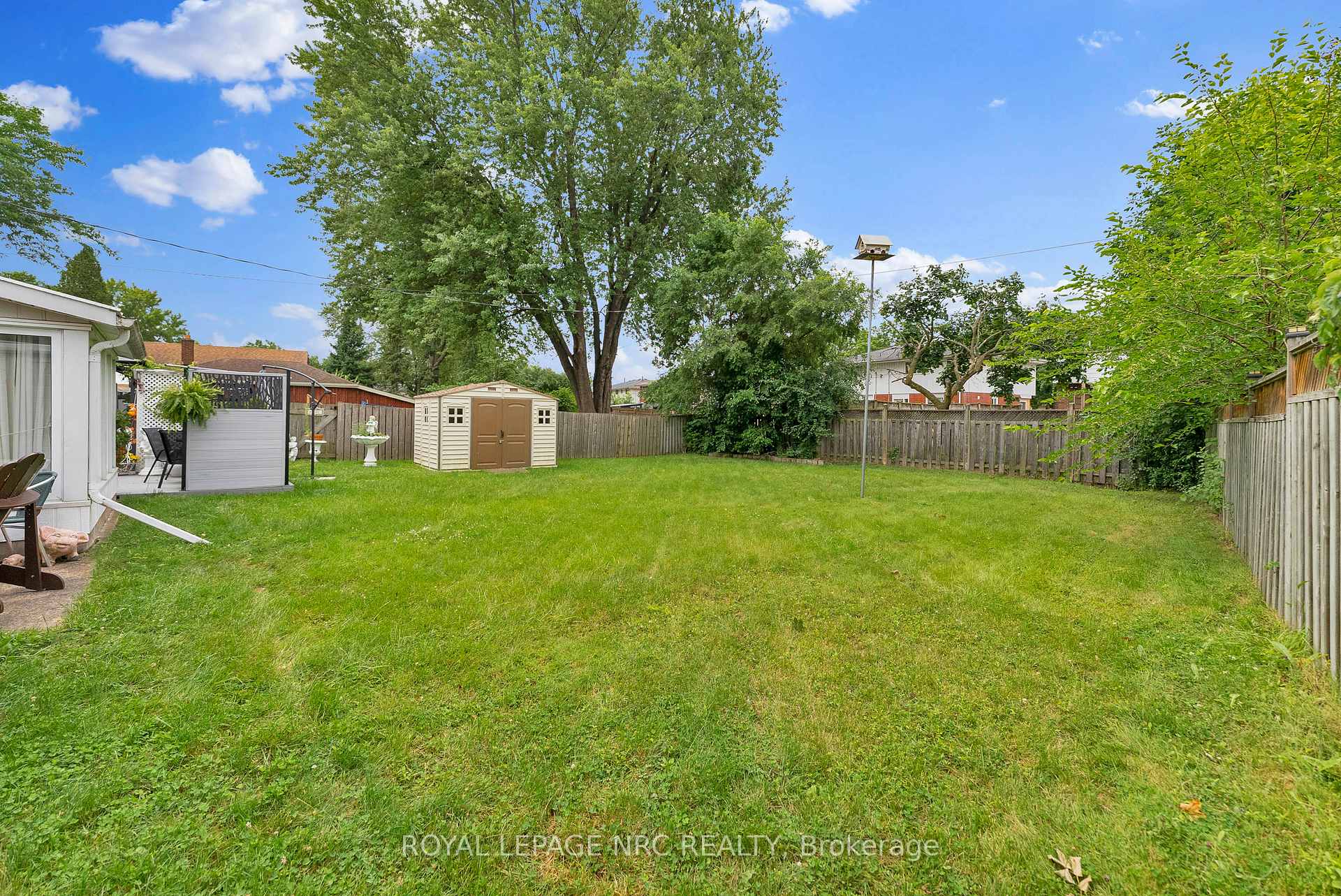 Photo 35 of 8415 Parkway Drive, Niagara Falls, Chippawa — HOMEH