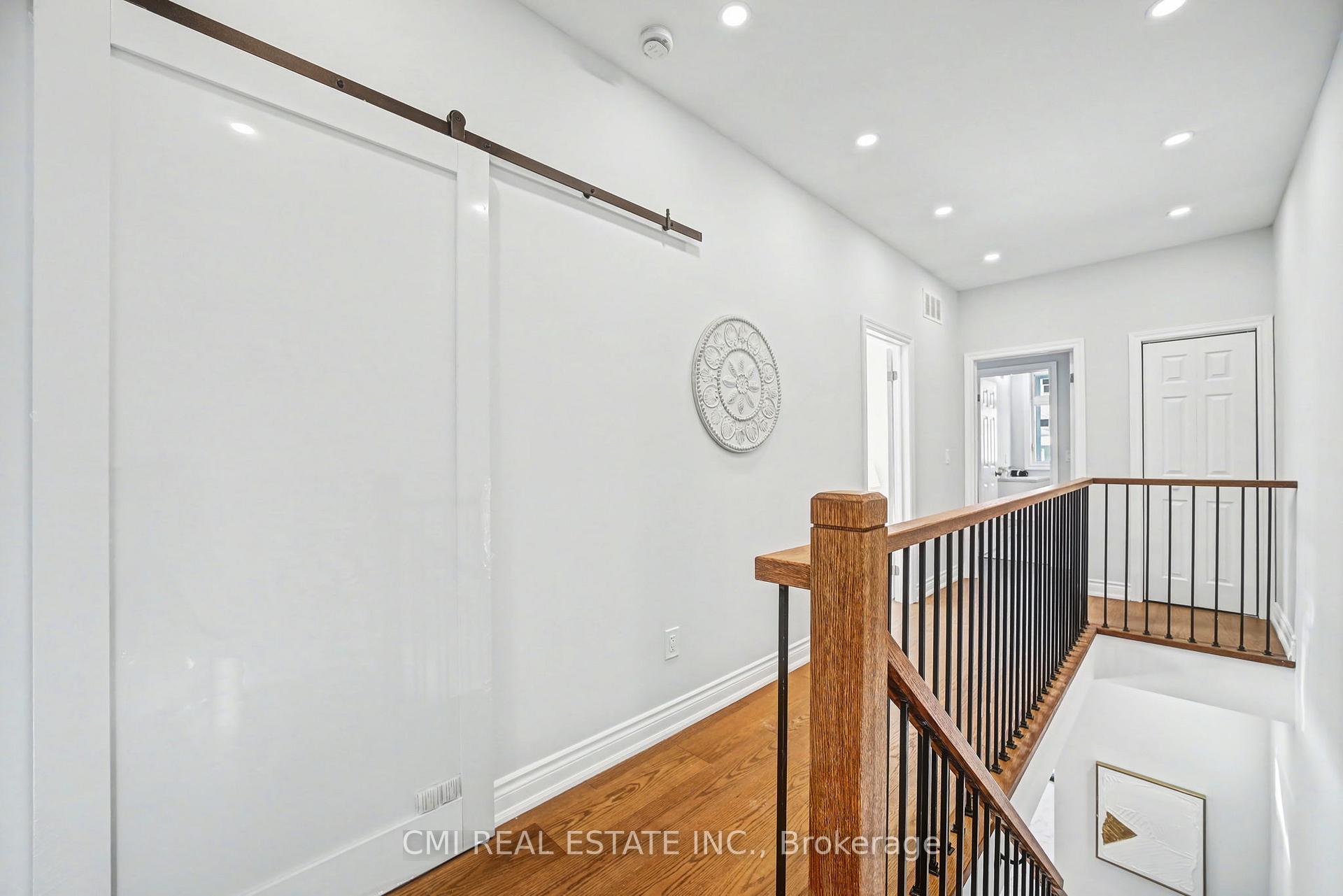 Photo 23 of 75 Kenilworth Avenue, Toronto, The Beaches — HOMEH