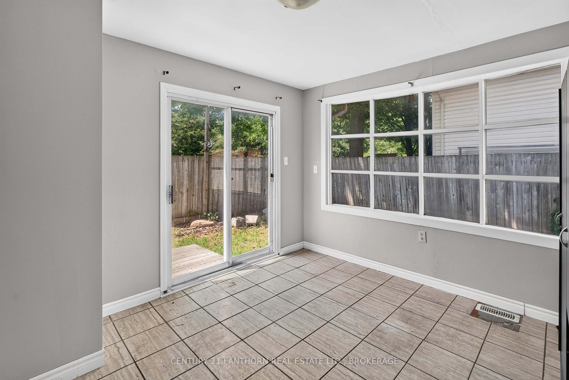 Photo 8 of 139 Drennan Street, Kingston, Rideau — HOMEH