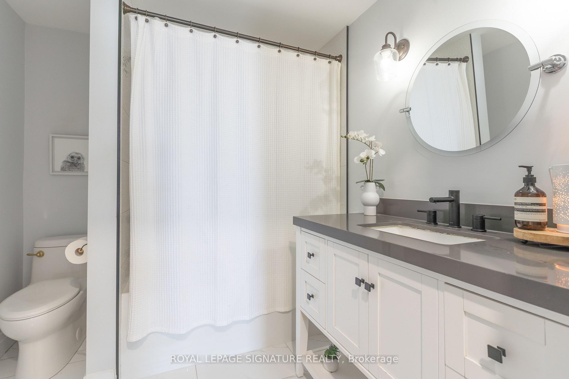 Photo 41 of 514 Ash Street, Whitby, Downtown Whitby — HOMEH