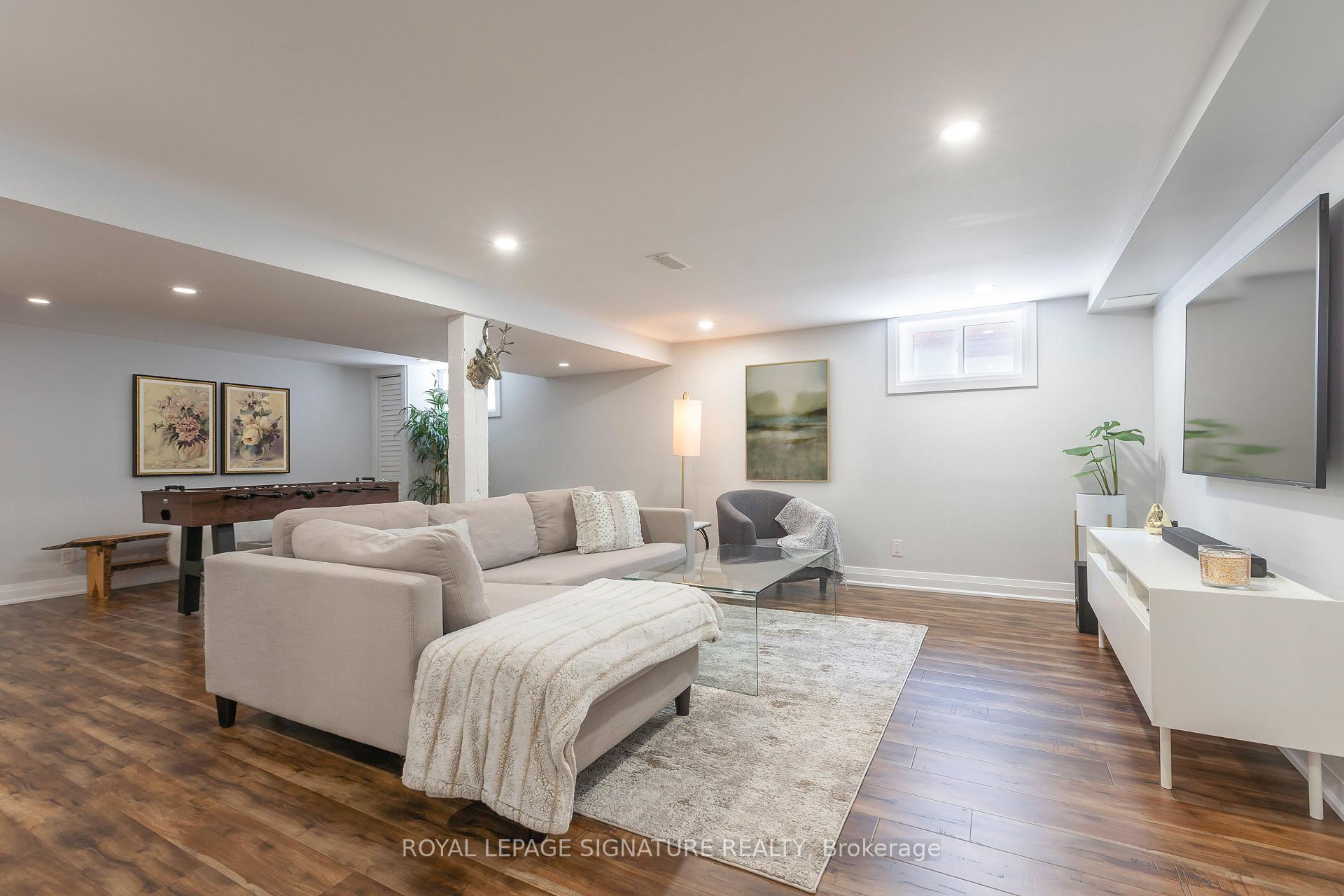 Photo 57 of 514 Ash Street, Whitby, Downtown Whitby — HOMEH