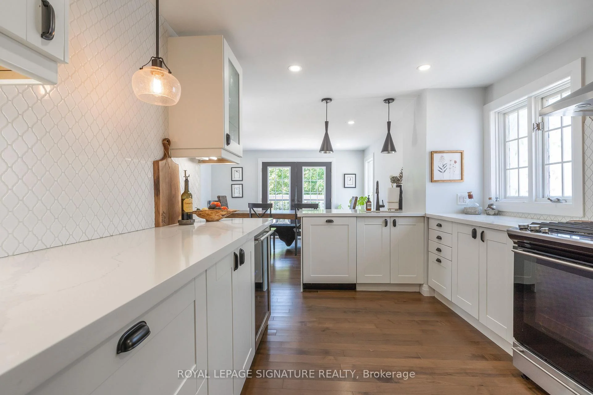 Photo 8 of 514 Ash Street, Whitby, Downtown Whitby — HOMEH
