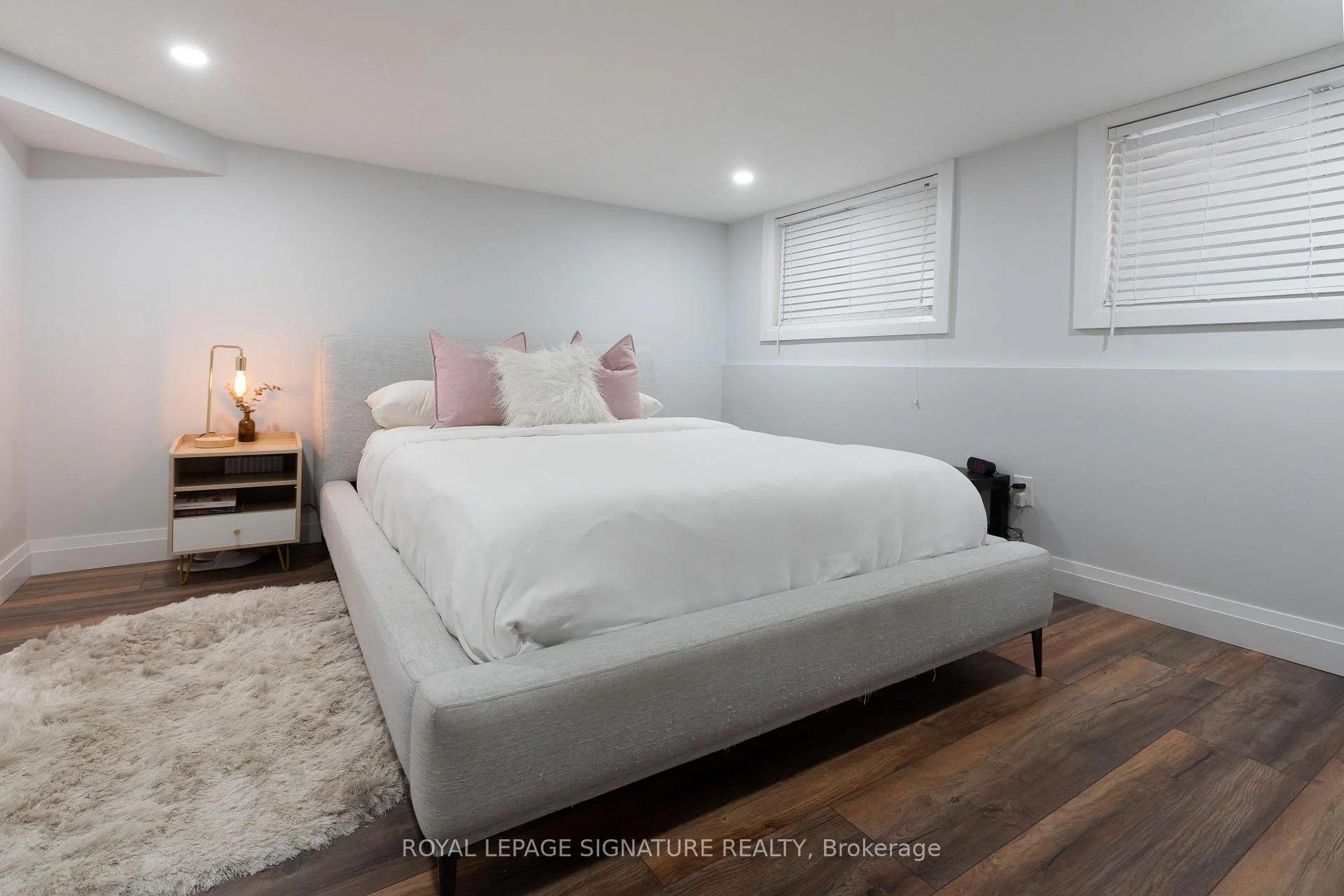 Photo 25 of 514 Ash Street, Whitby, Downtown Whitby — HOMEH