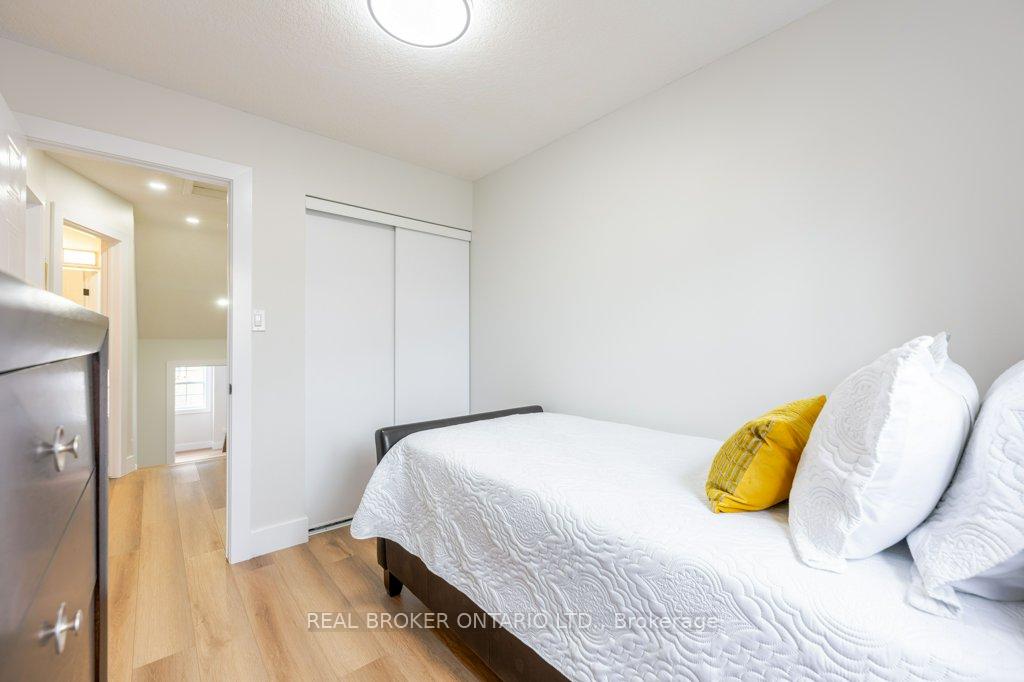 Photo 25 of Unit 2, 185 Highland Crescent, Kitchener, St. Marys Hospital — HOMEH