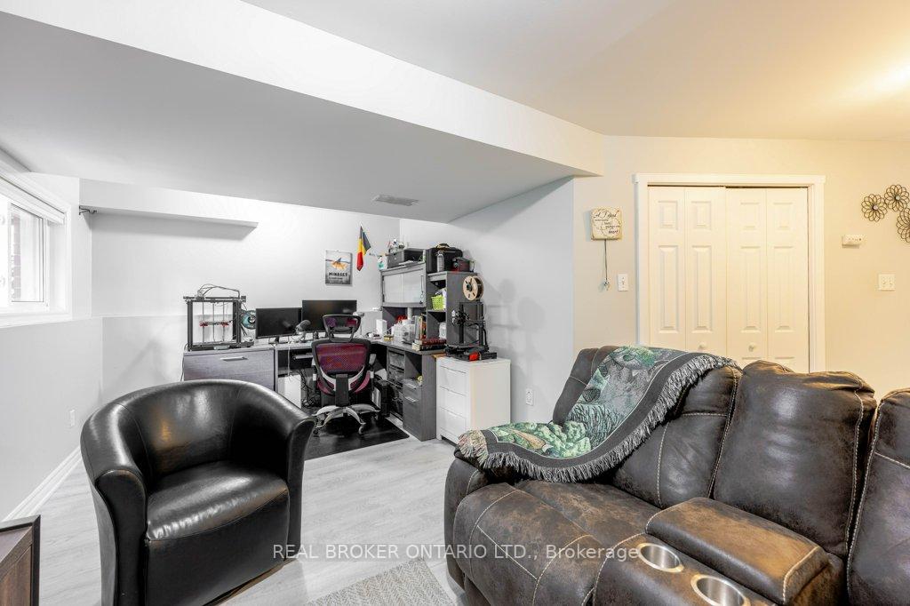 Photo 28 of Unit 2, 185 Highland Crescent, Kitchener, St. Marys Hospital — HOMEH