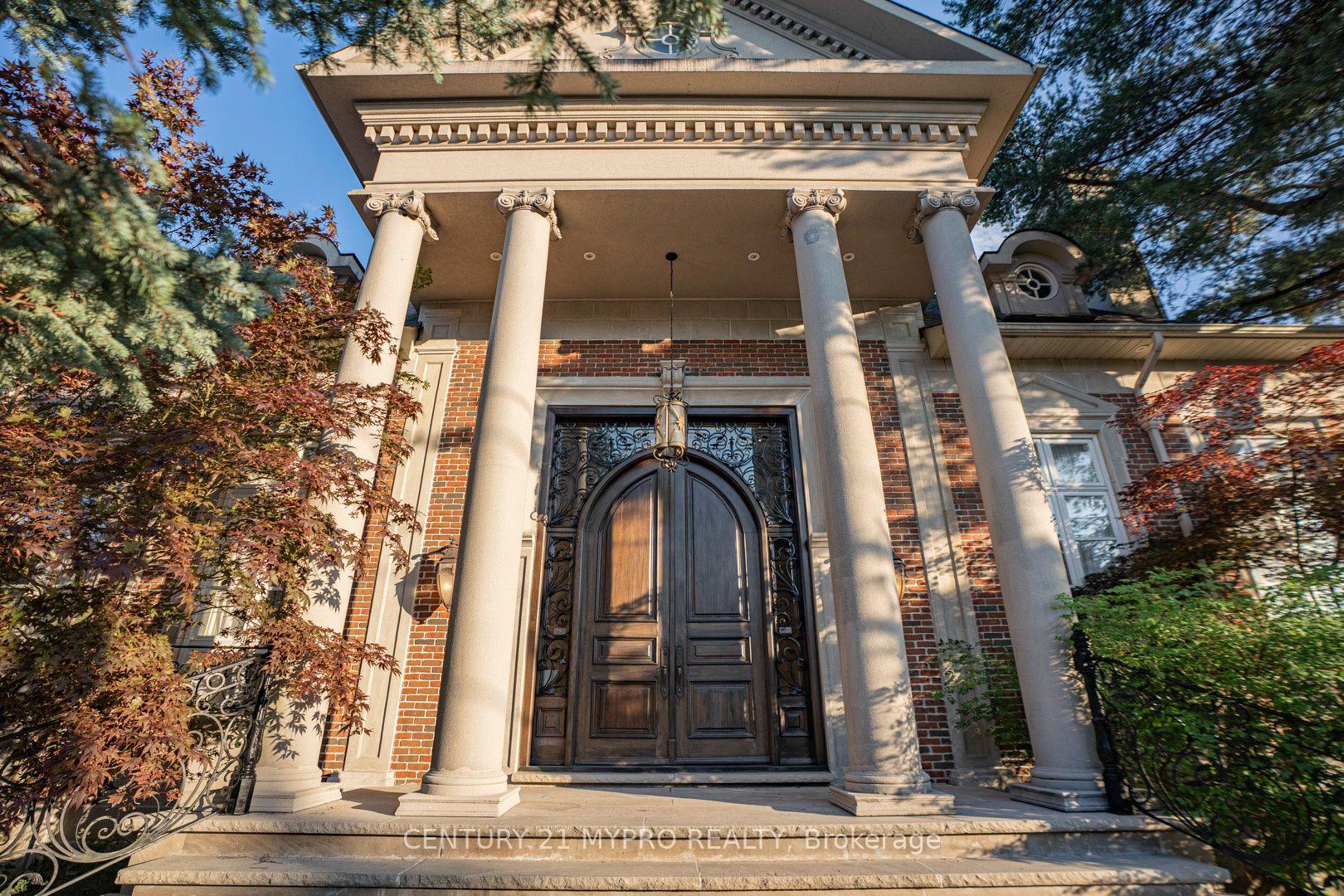 Photo 5 of 5 Saintfield Avenue, North York, Bridle Path-Sunnybrook-York Mills — HOMEH