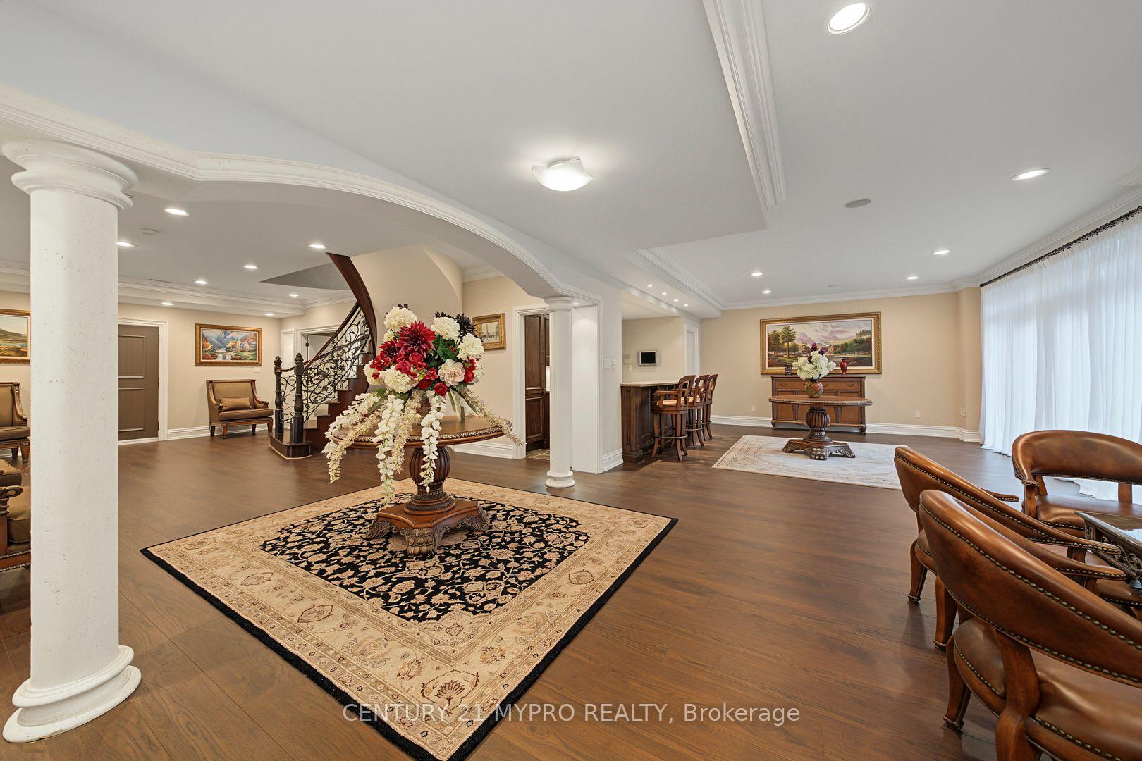 Photo 23 of 5 Saintfield Avenue, North York, Bridle Path-Sunnybrook-York Mills — HOMEH