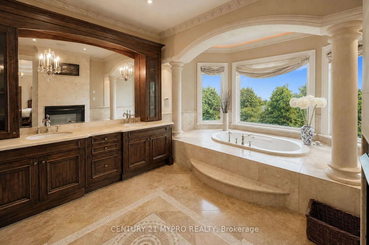 Photo 29 of 5 Saintfield Avenue, North York, Bridle Path-Sunnybrook-York Mills — HOMEH