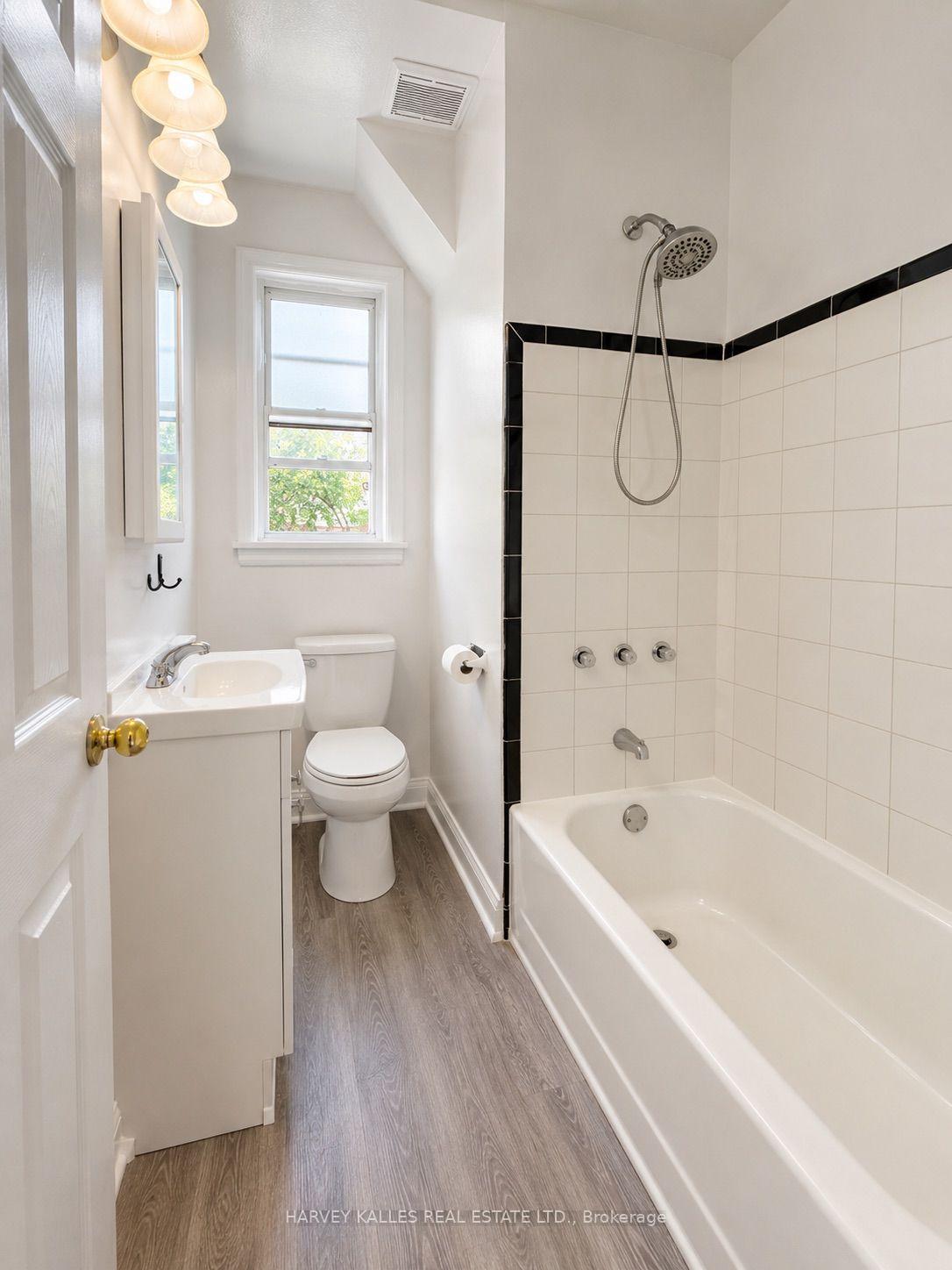 Photo 5 of 168 Bogert Avenue, North York, Lansing-Westgate — HOMEH
