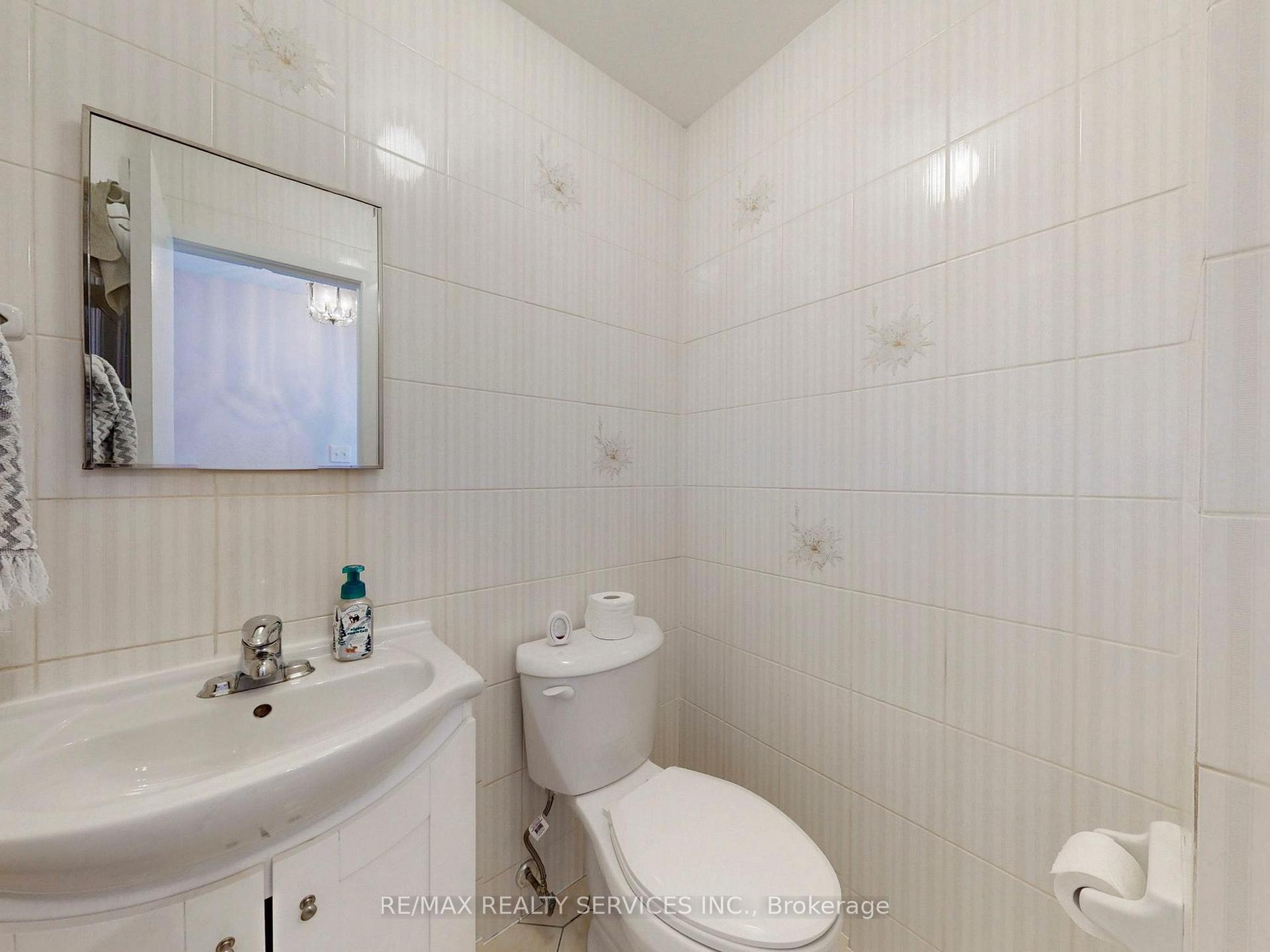 Photo 9 of 16 Grassington Crescent, Brampton, Northgate — HOMEH