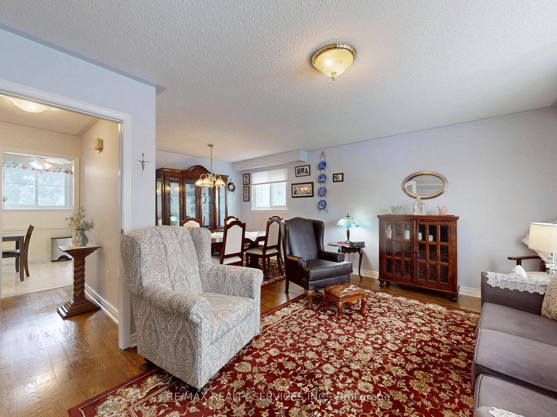 Photo 11 of 16 Grassington Crescent, Brampton, Northgate — HOMEH