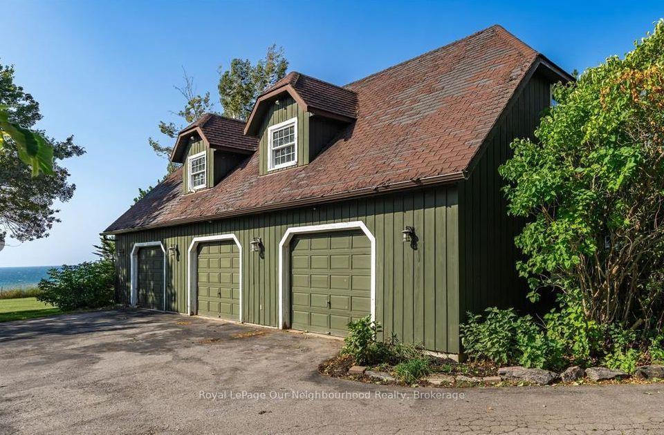 Photo 17 of 3741 Lakeshore Road E, Clarington, Rural Clarington — HOMEH